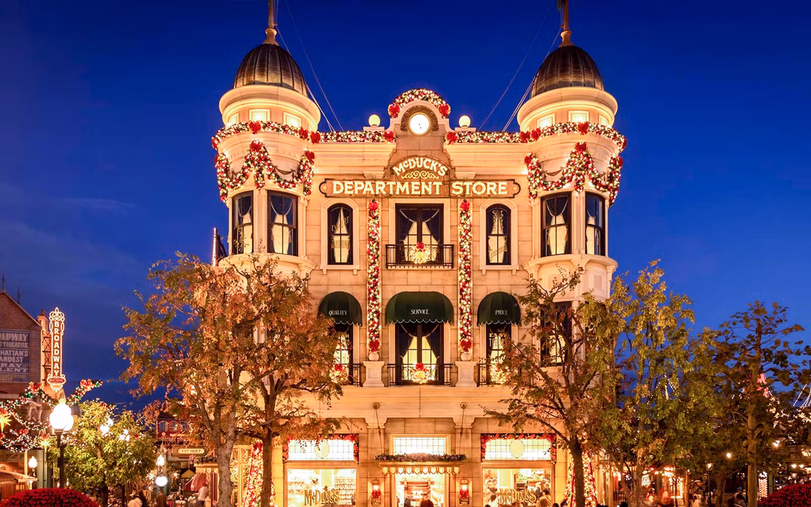 Tokyo DisneySea Tickets in Tokyo - Highlights | TickYourList
