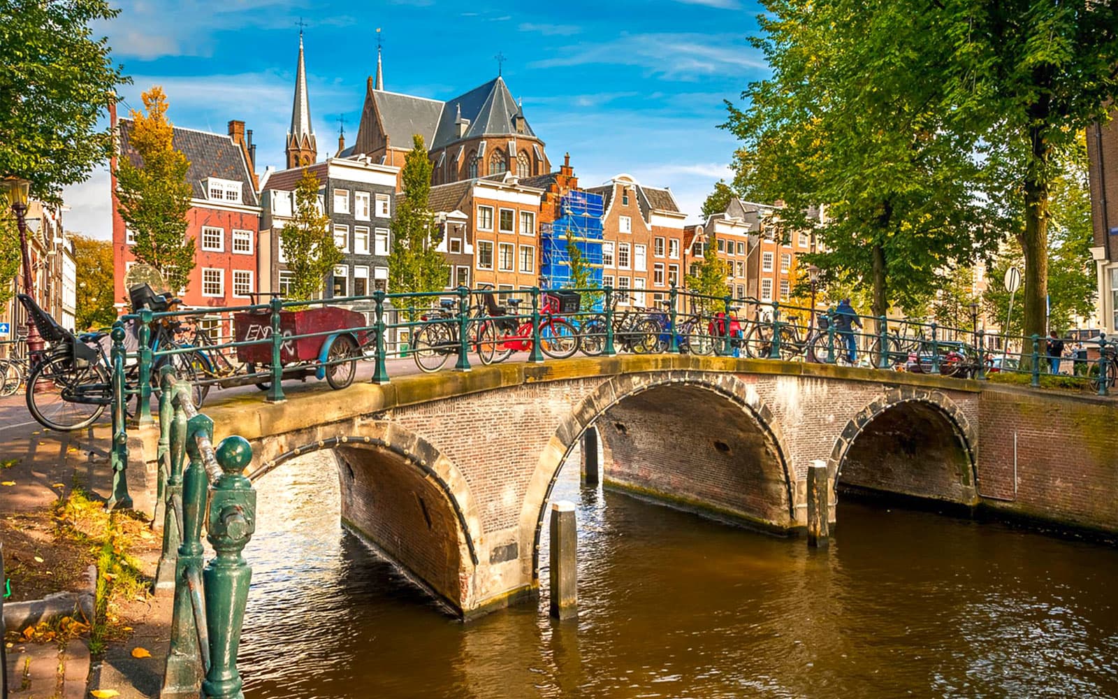 Self-Guided Audio Tour of Amsterdam tickets in Amsterdam - Features | TickYourList