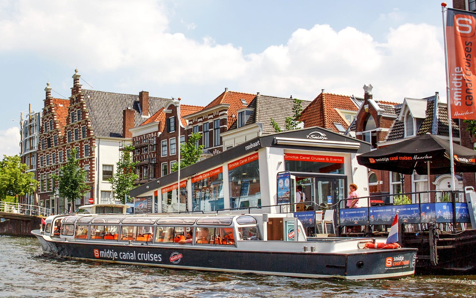 Haarlem City Sightseeing Cruise with Audio Guide experience tickets in Amsterdam | TickYourList
