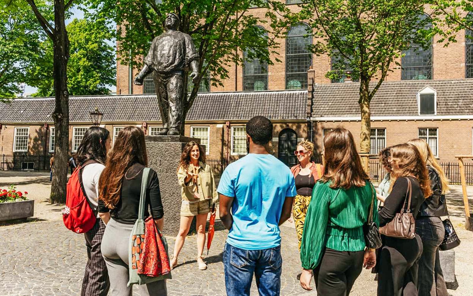 Life of Anne Frank Walking Tour with Entry Tickets to Anne Frank House