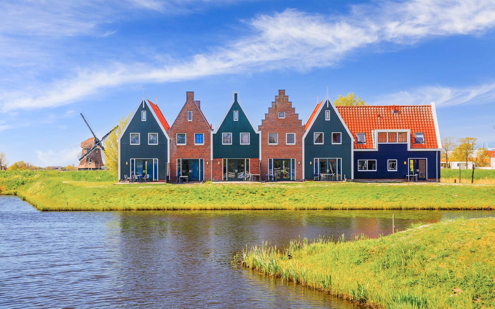 From Amsterdam: Zaanse Schans, Volendam, and Marken Guided Tour tickets in Amsterdam - Activities | TickYourList