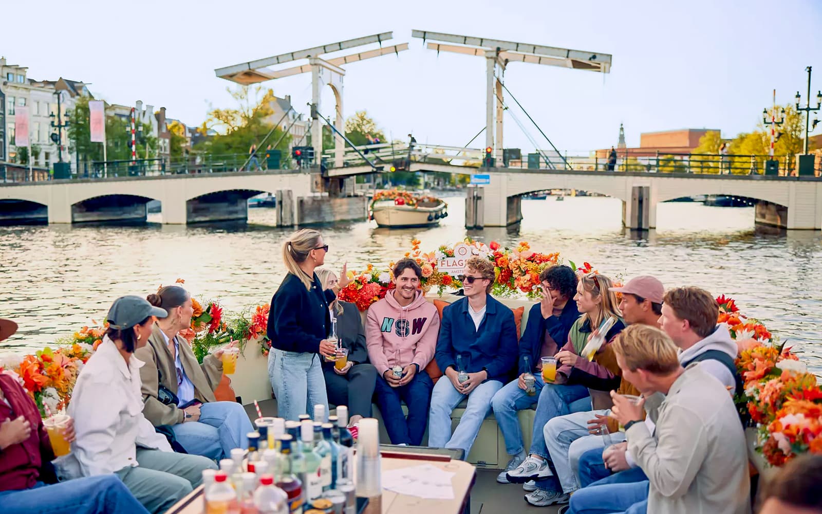 Amsterdam: Exclusive Tulip Experience on Luxury Cruise tickets in Amsterdam - Attractions | TickYourList
