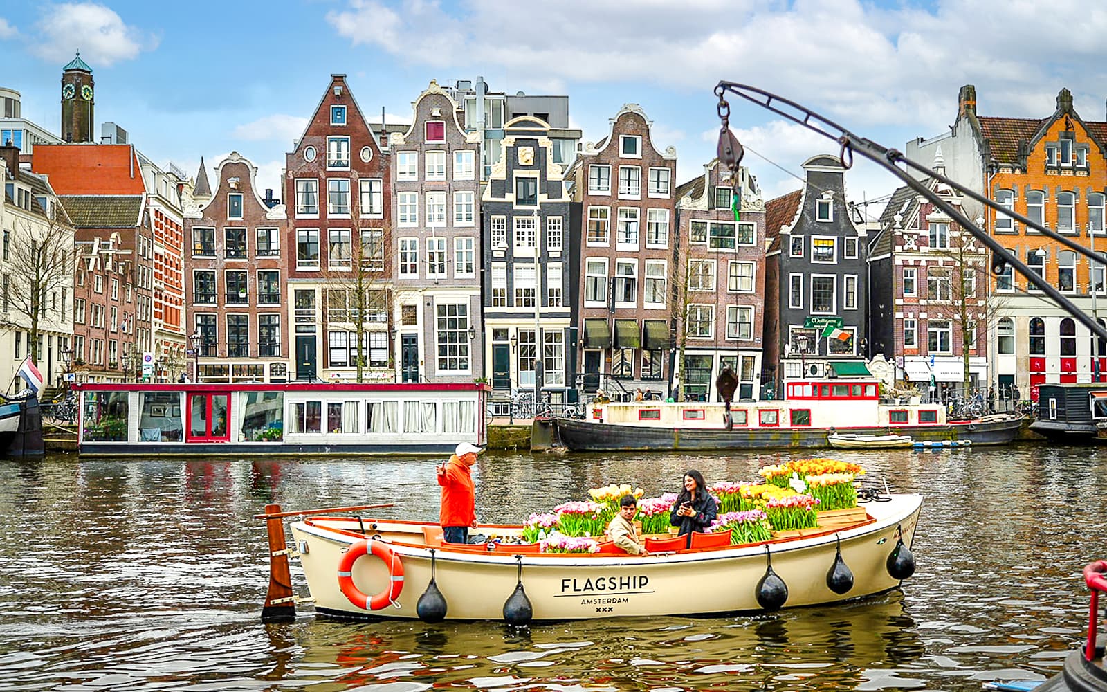 Amsterdam: Exclusive Tulip Experience on Luxury Cruise tickets in Amsterdam - Activities | TickYourList