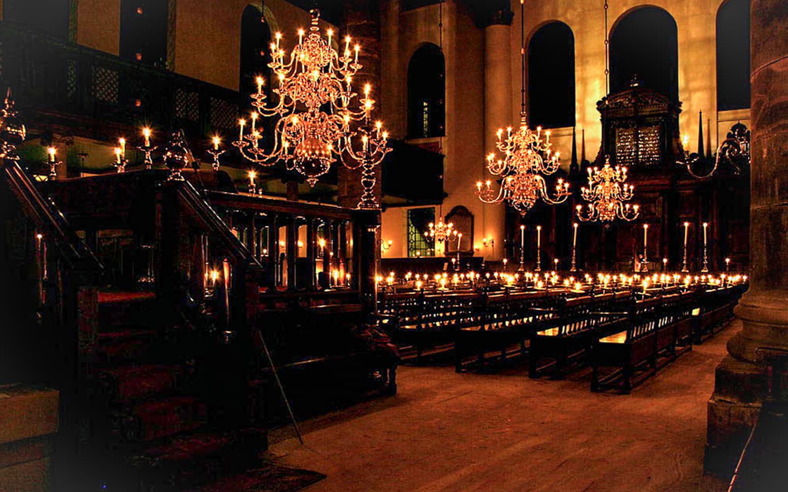 Small-Group Amsterdam Jewish Quarter History Tour tickets in Amsterdam - Features | TickYourList