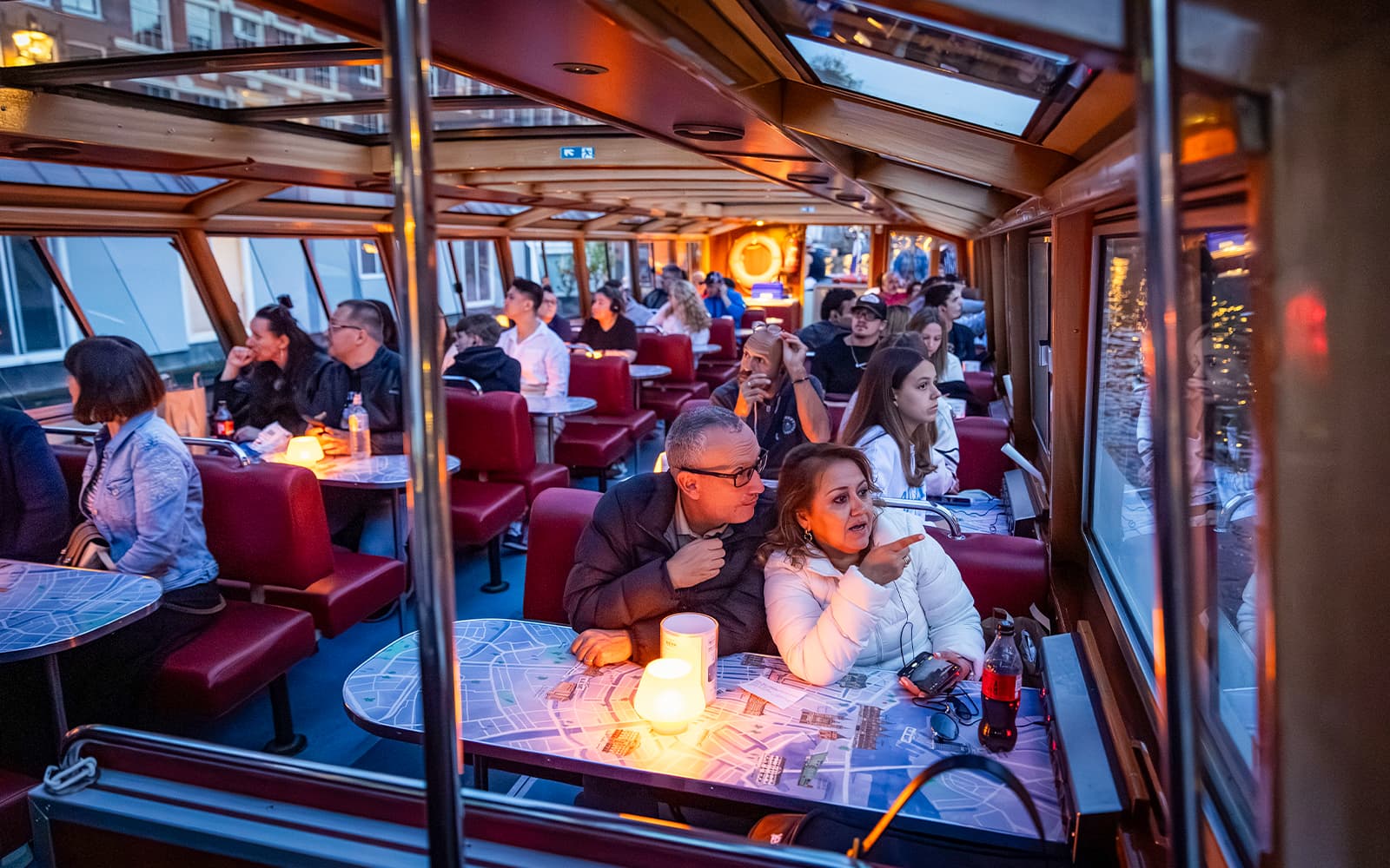 Amsterdam: Valentine’s Evening Cruise by Blue Boat tickets in Amsterdam - Attractions | TickYourList