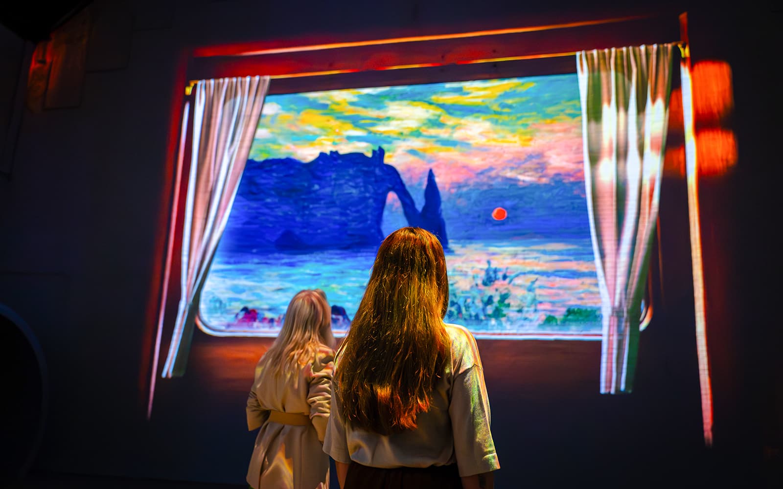 Fabrique des Lumières Tickets: Monet, Master of Impressionism Exhibition in Amsterdam - Attractions | TickYourList