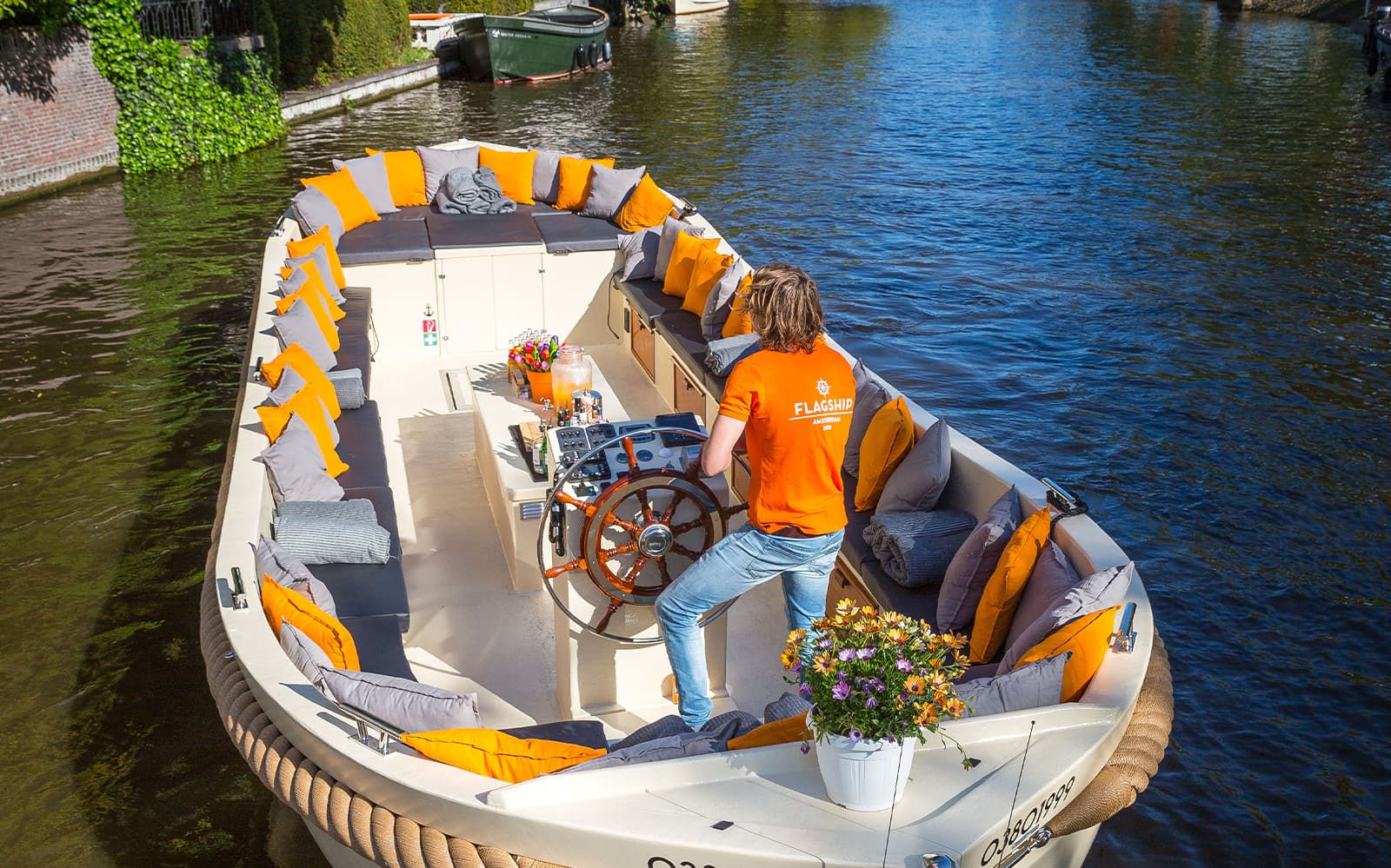 Amsterdam: Luxury Open Boat Cruise with Onboard Bar tickets in Amsterdam - Activities | TickYourList