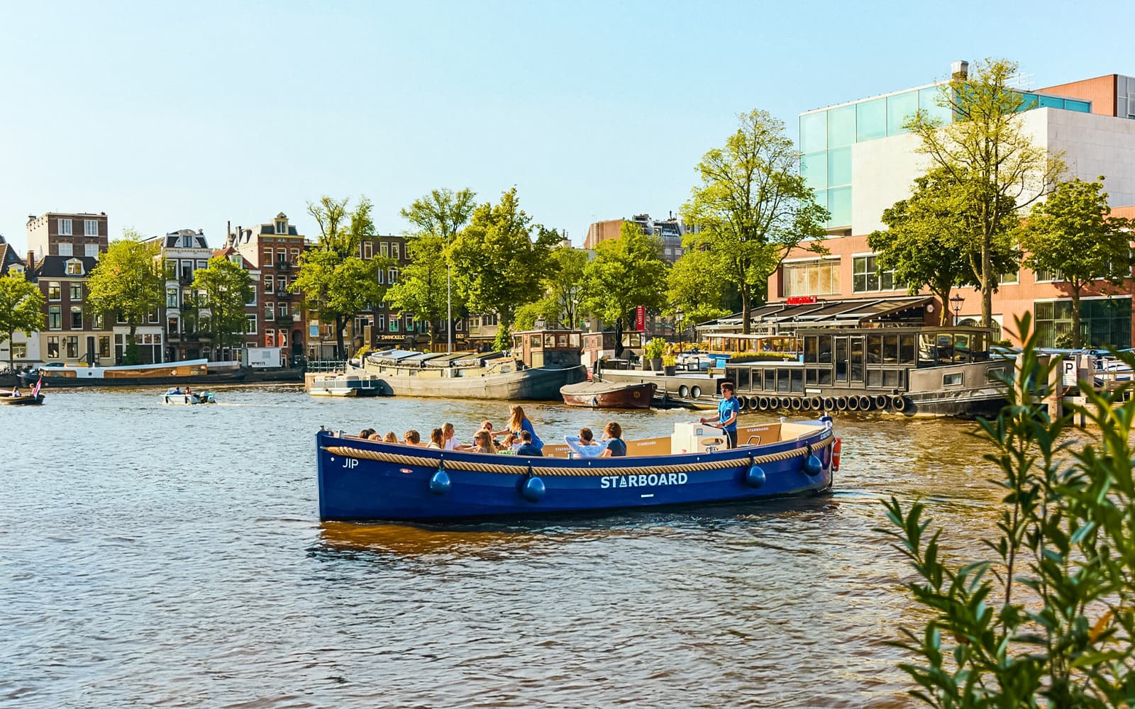 Amsterdam Red Light District Canal Cruise tickets in Amsterdam - Features | TickYourList