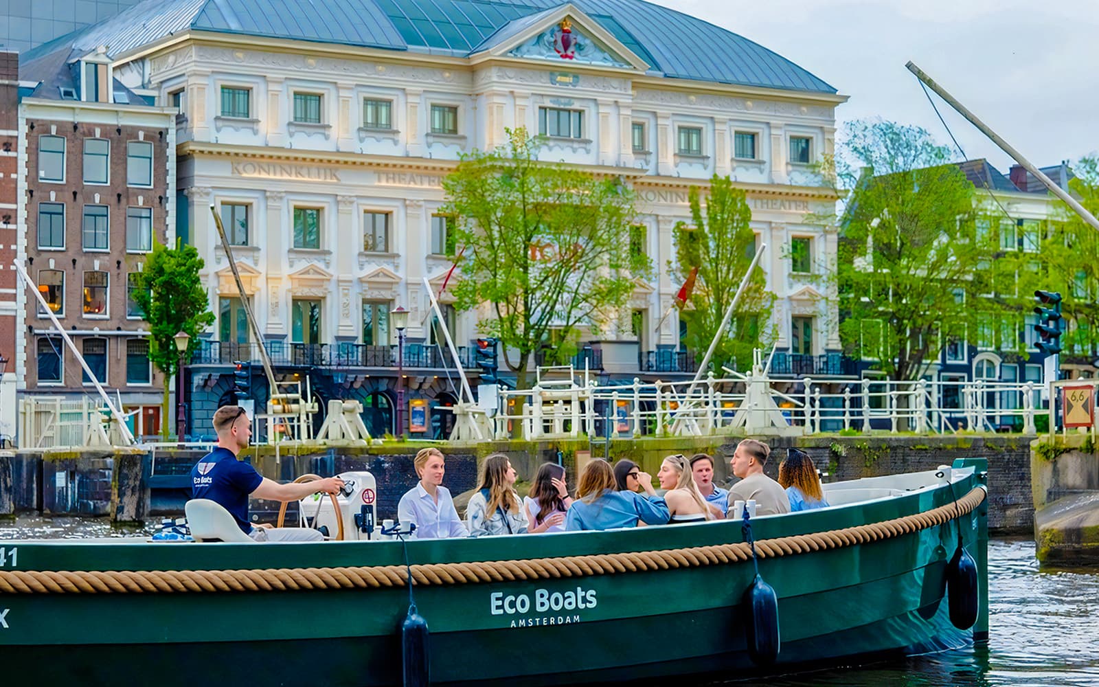 Amsterdam: Eco-Friendly Canal Cruise with Onboard Bar experience tickets in Amsterdam | TickYourList