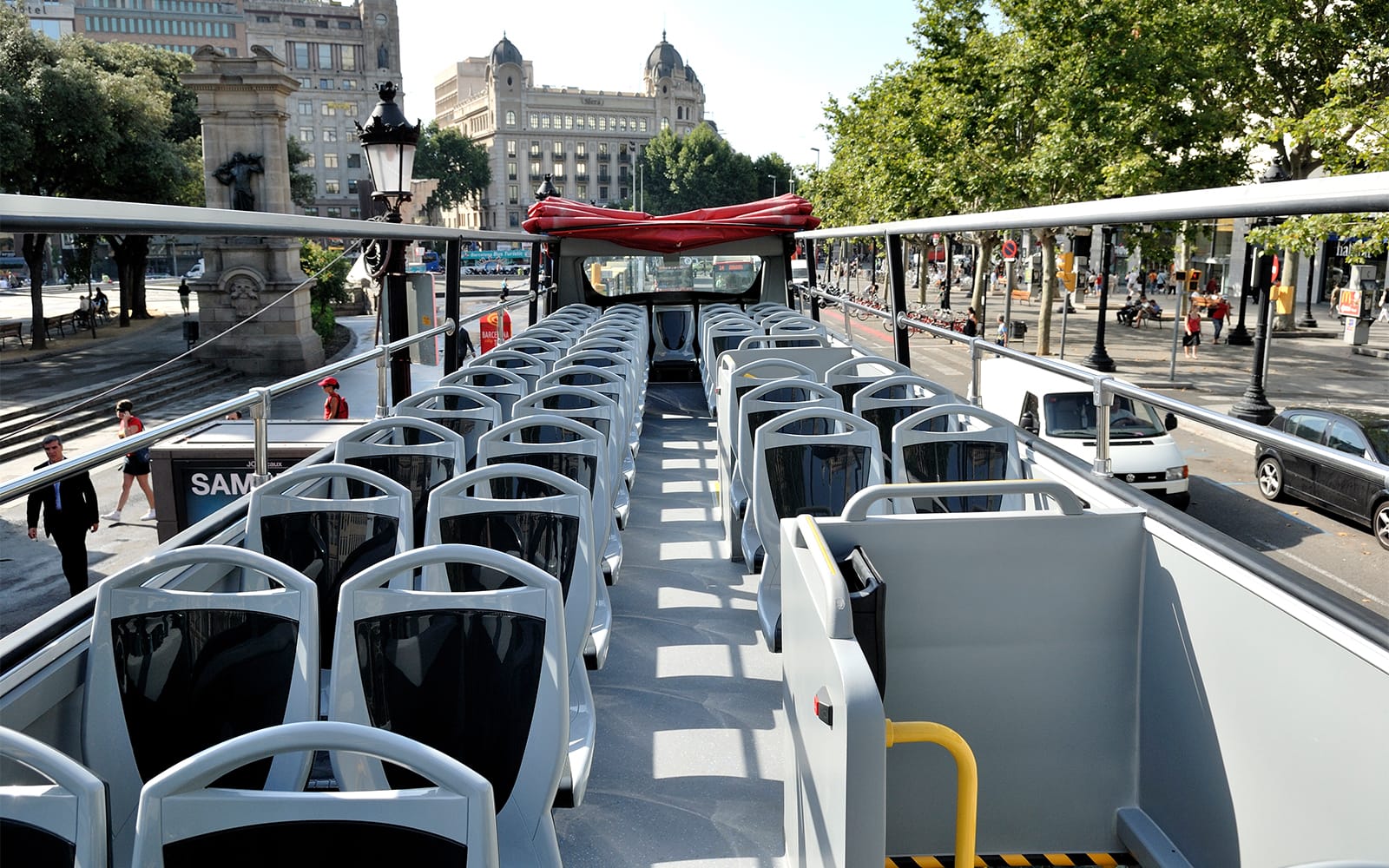 Barcelona City Tour: Hop-on Hop-off Bus Tour with Optional Eco Catamaran Cruise tickets in Barcelona - Activities | TickYourList
