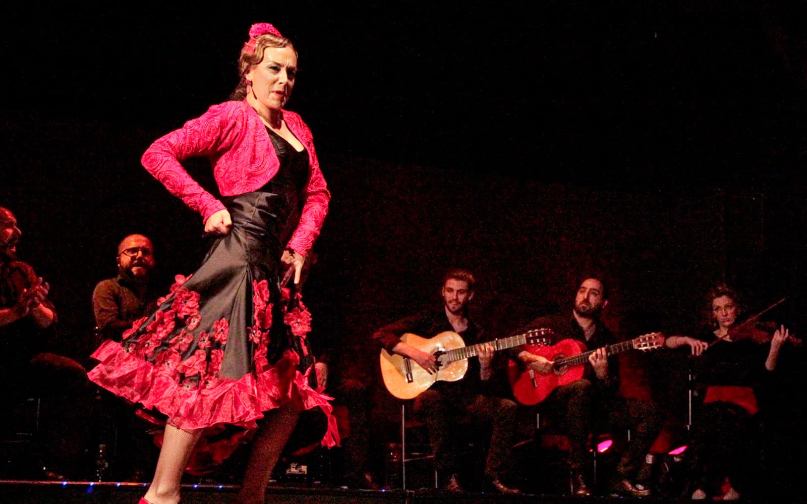 Flamenco Show with Drink tickets in Barcelona - Activities | TickYourList