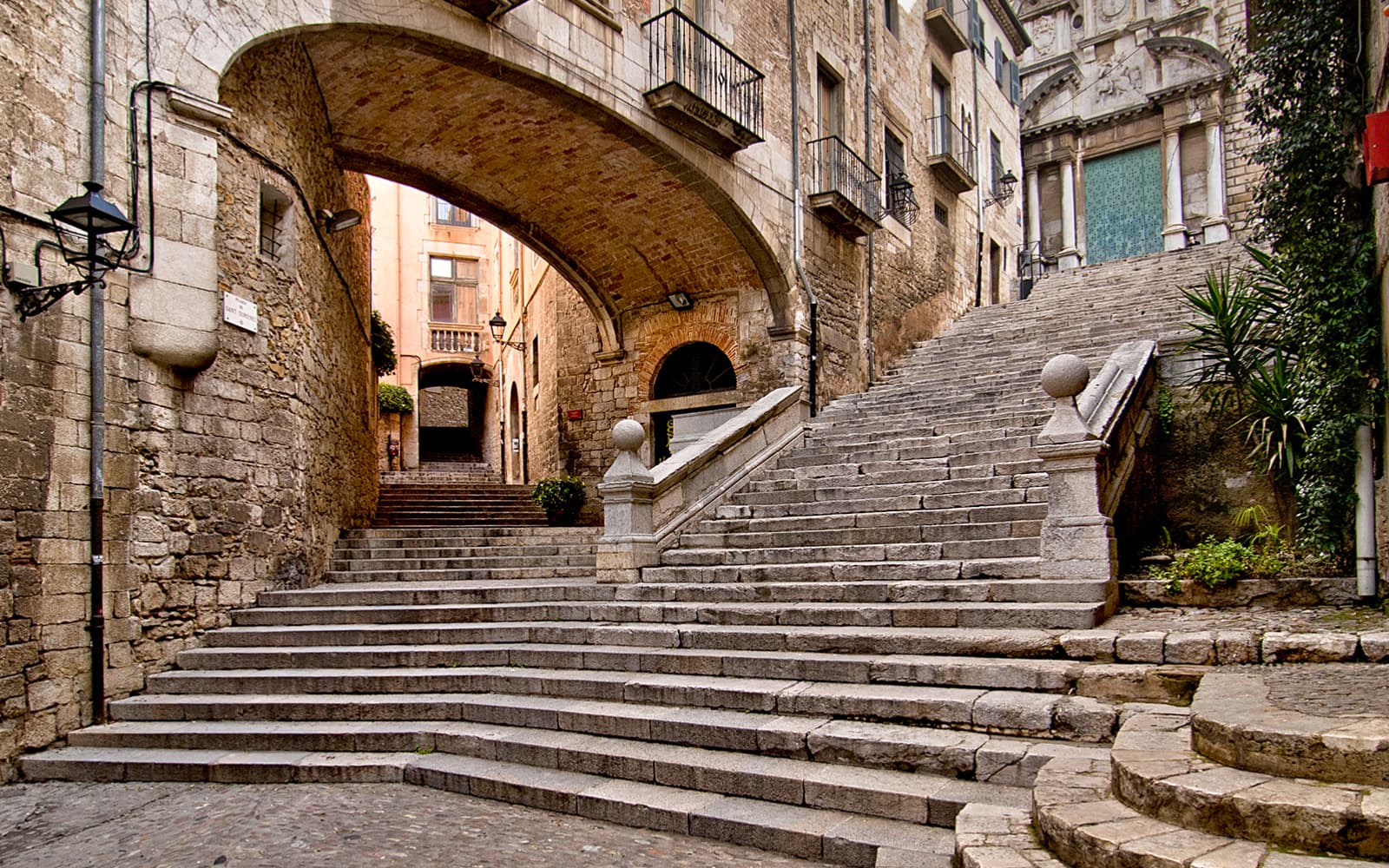 Girona Game of Thrones City tickets in Barcelona - Features | TickYourList