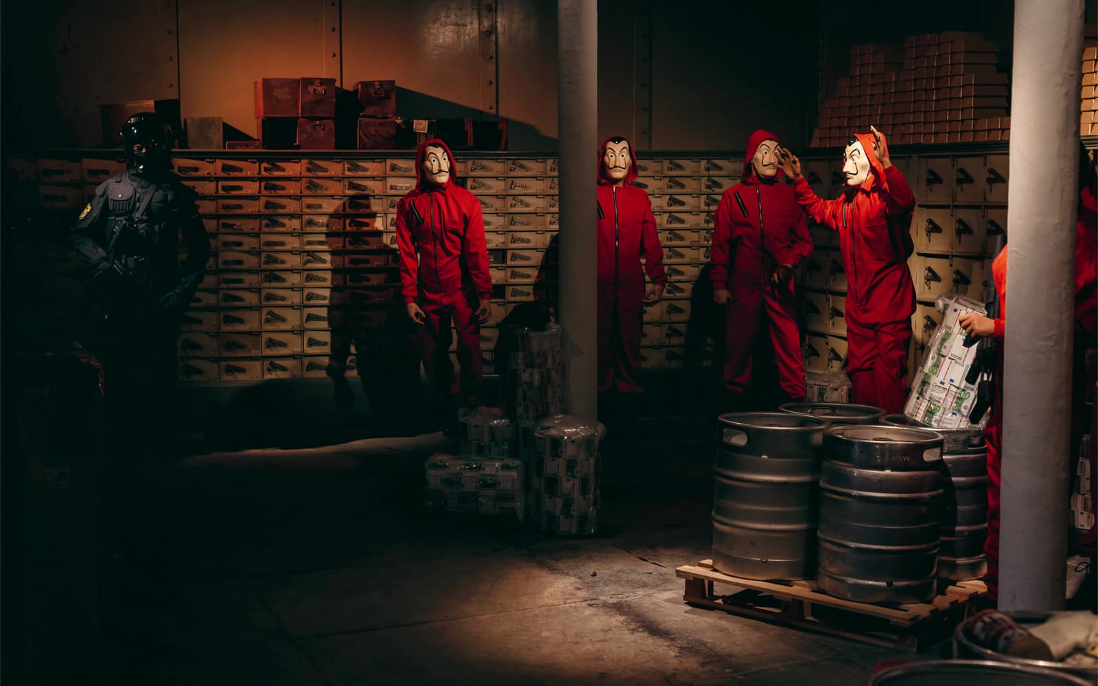 Skip-the-Line Tickets to Wax Museum Barcelona in Barcelona - Features | TickYourList