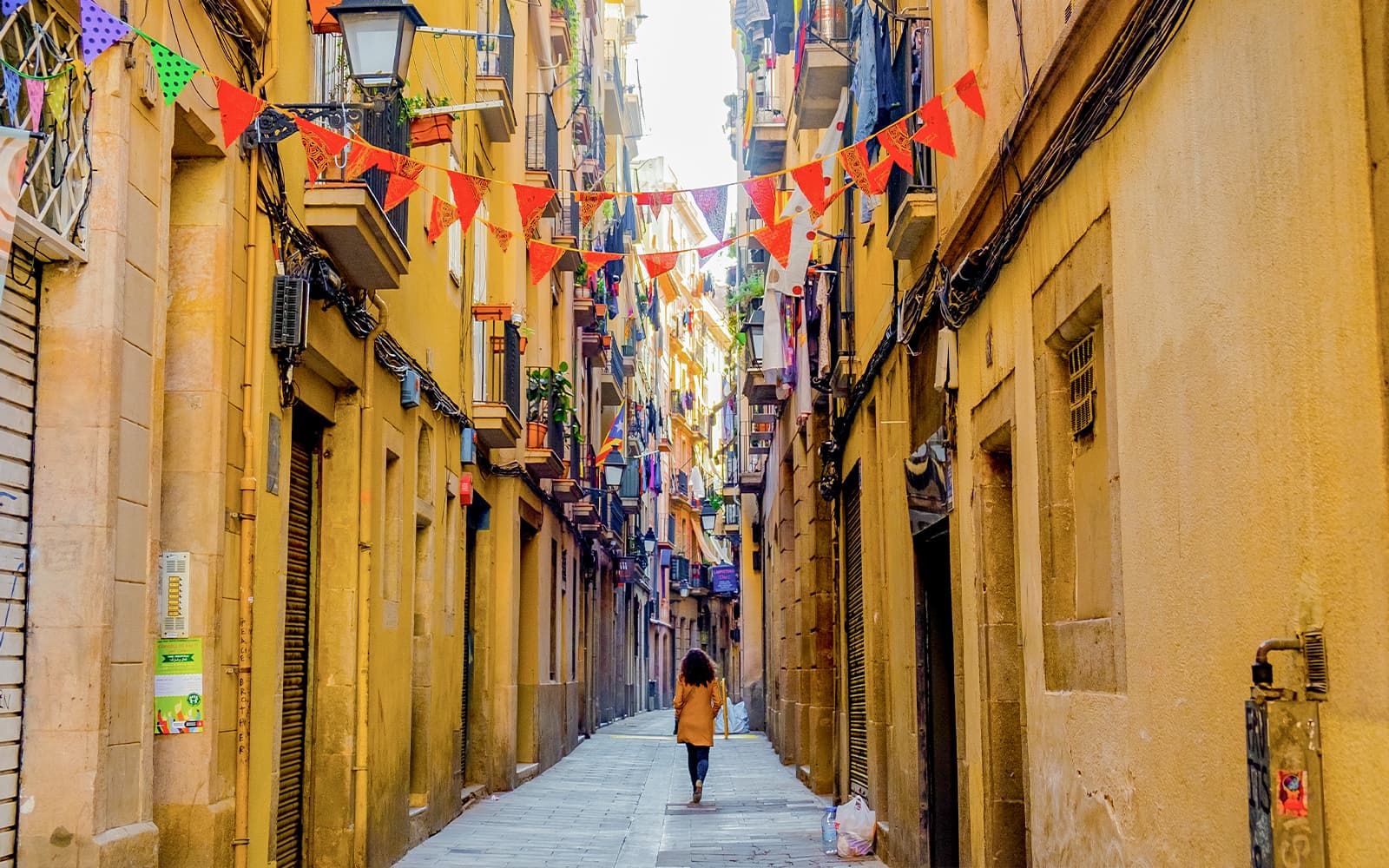 Combo: El Born & Picasso Museum Guided Tour + Moco Museum Barcelona Tickets with Audio Guide