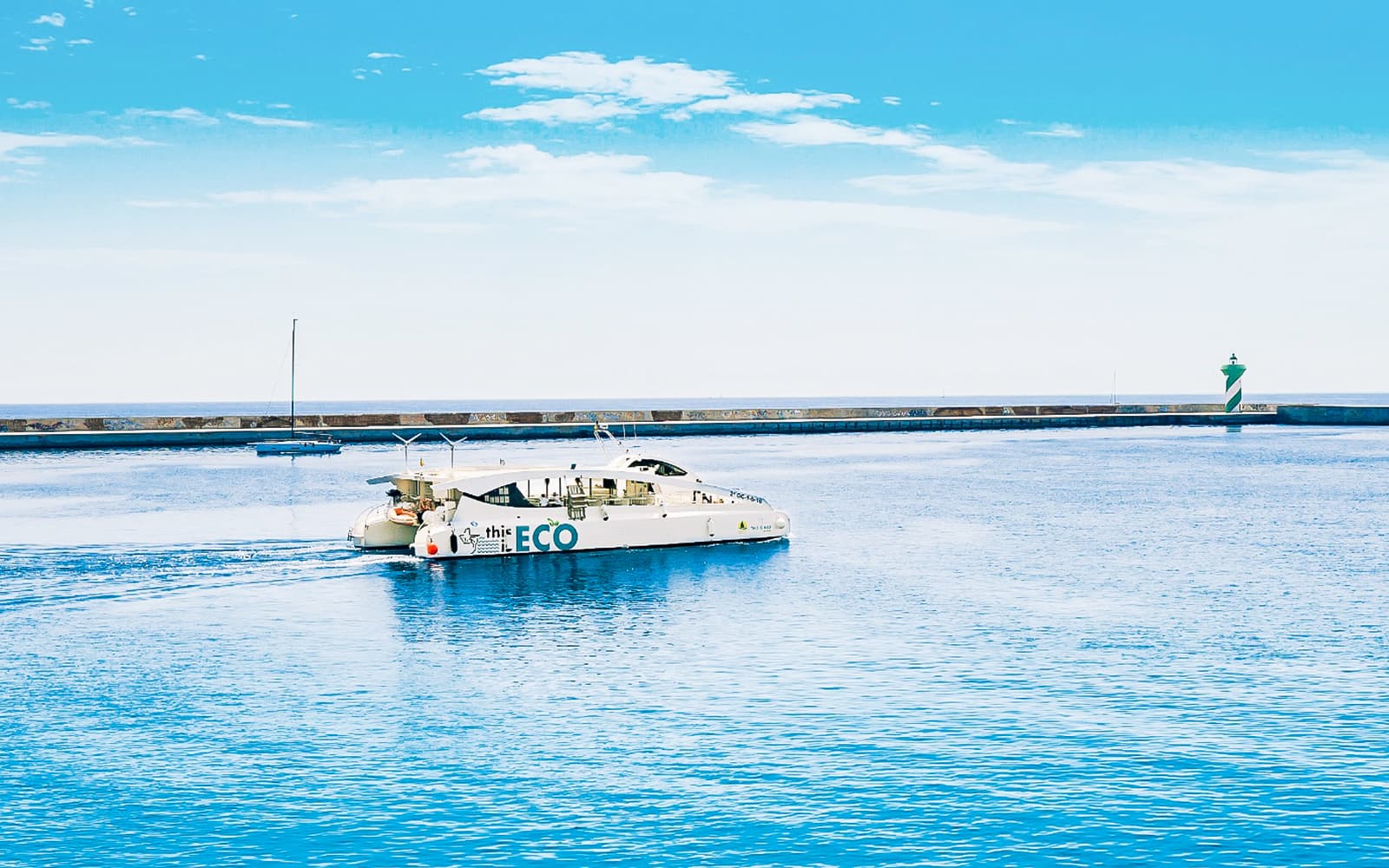 Guided Walking Tour of Barcelona with Cable Car & Catamaran Cruise tickets in Barcelona - Features | TickYourList
