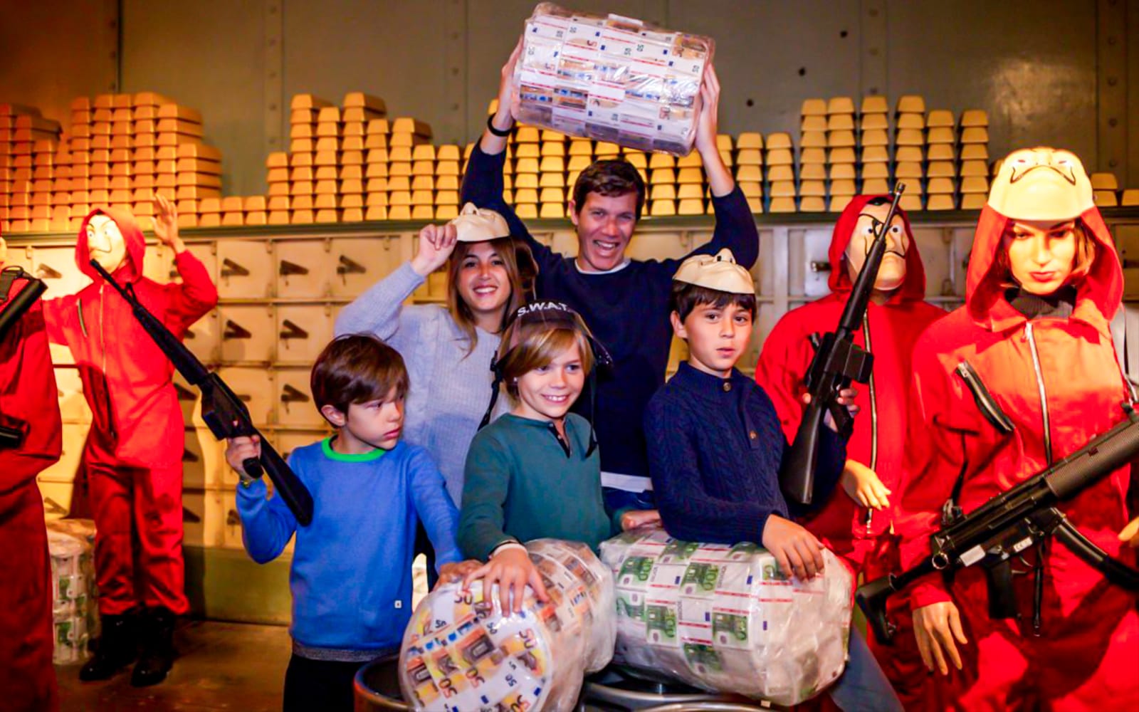 Barcelona Wax Museum VIP Guided Photo Tour tickets in Barcelona - Attractions | TickYourList