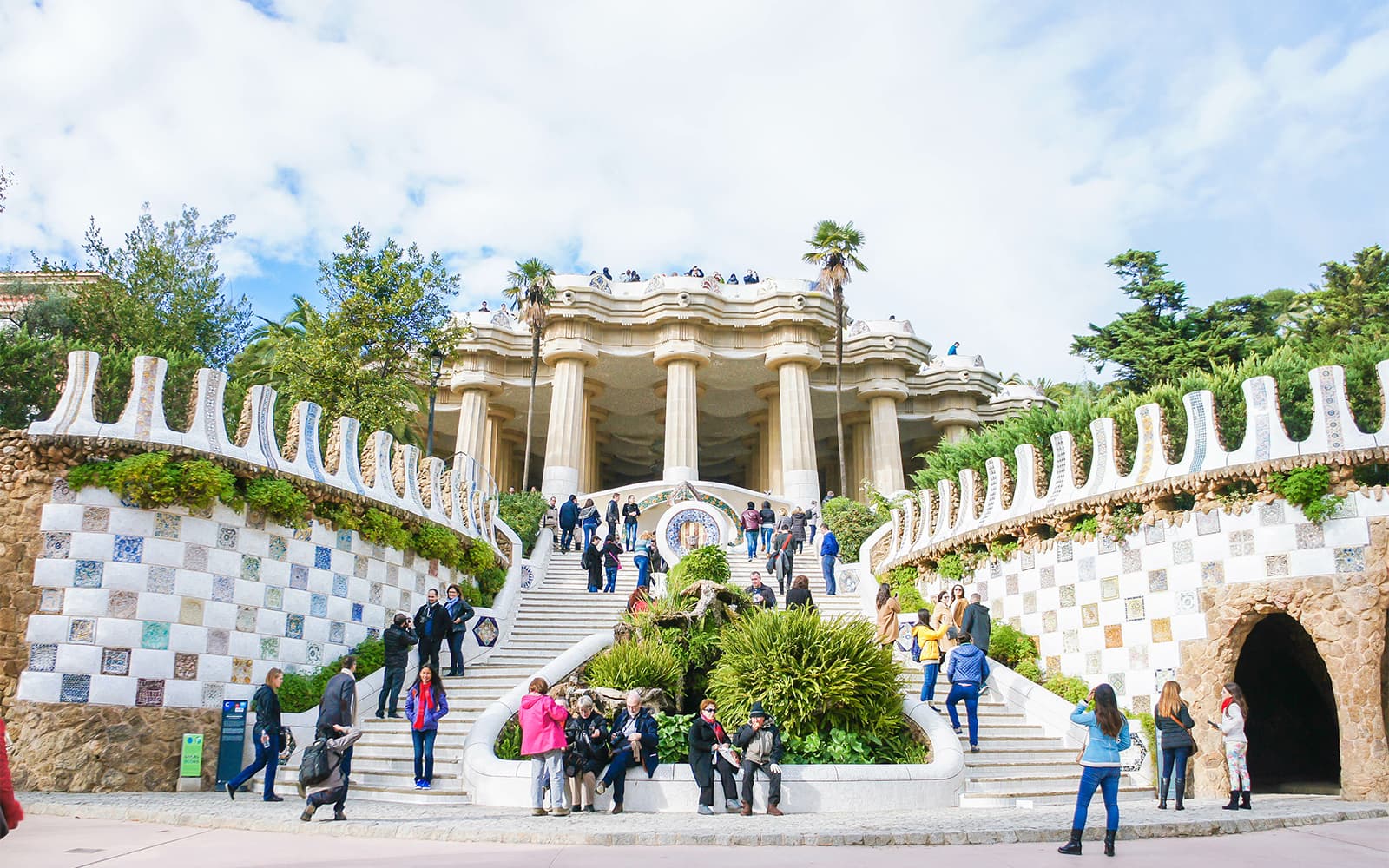 Combo (Save 4%): Park Güell Tickets with Audio Guide + Aerobus Transfers from Barcelona Airport to/from Plaça Catalunya in Barcelona - Attractions | TickYourList