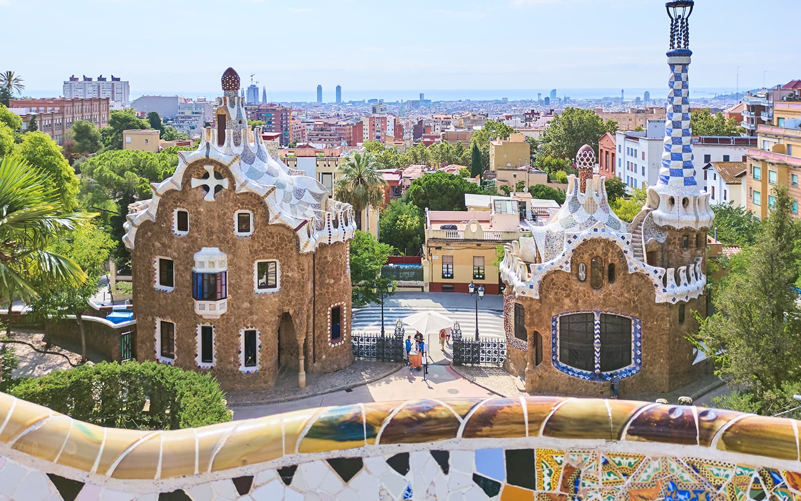 Combo (Save 15%) (Save 15%): Aerobus One-Way Tickets Barcelona Airport + Park Güell Skip-the-Line Guided Tour in Barcelona - Highlights | TickYourList