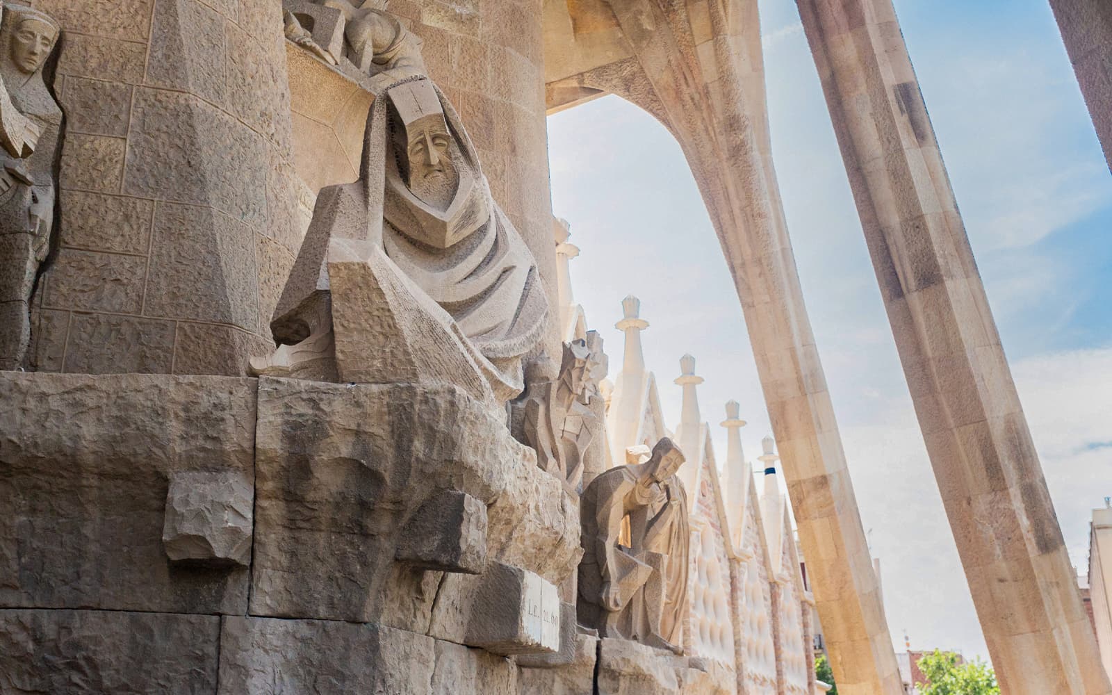 Sagrada Familia Semi-Private Guided Tour tickets in Barcelona - Highlights | TickYourList