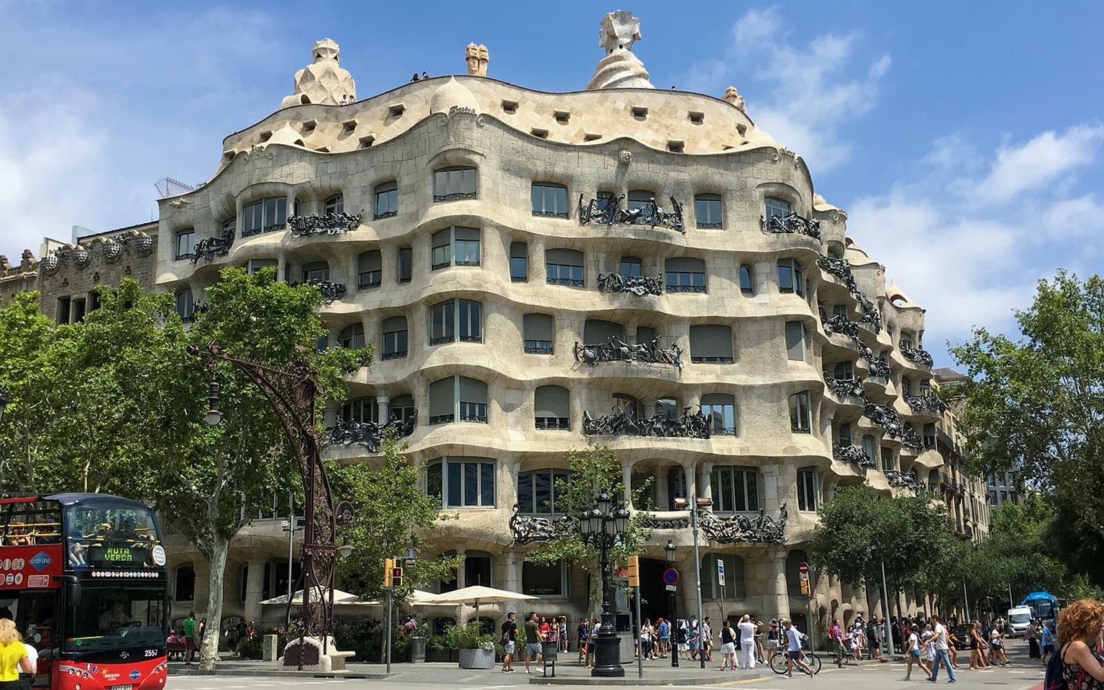 Turbopass Barcelona City Card: 25+ Attractions tickets in Barcelona - Attractions | TickYourList