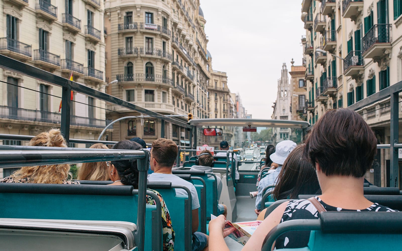 Combo (Save 5%): Hola Barcelona Travel Card + Aerobus Transfers from Barcelona Airport to/from Plaça Catalunya tickets in Barcelona - Highlights | TickYourList