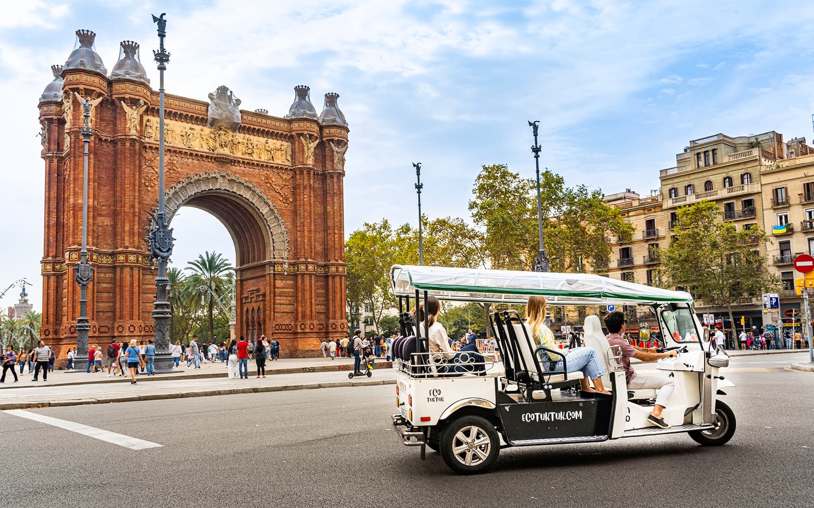 Barcelona Tuk Tuk City Tour tickets in Barcelona - Attractions | TickYourList