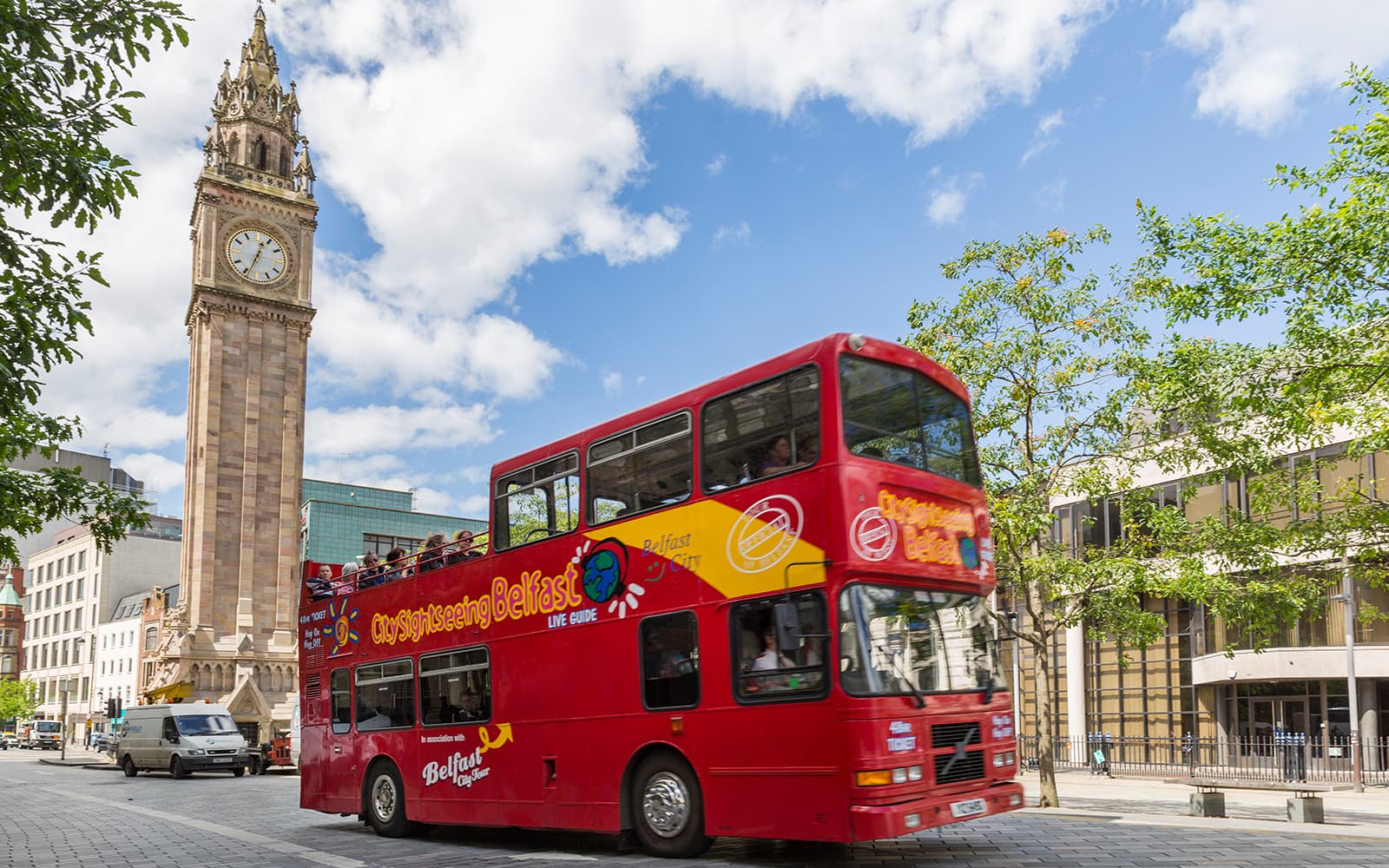 City Sightseeing: Belfast Hop-on Hop-off Bus Tour tickets in Belfast - Highlights | TickYourList