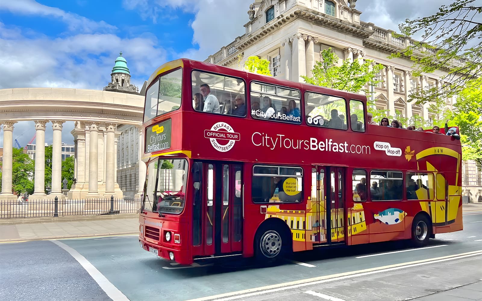 City Tours: Belfast Hop-on Hop-off Bus Tour
