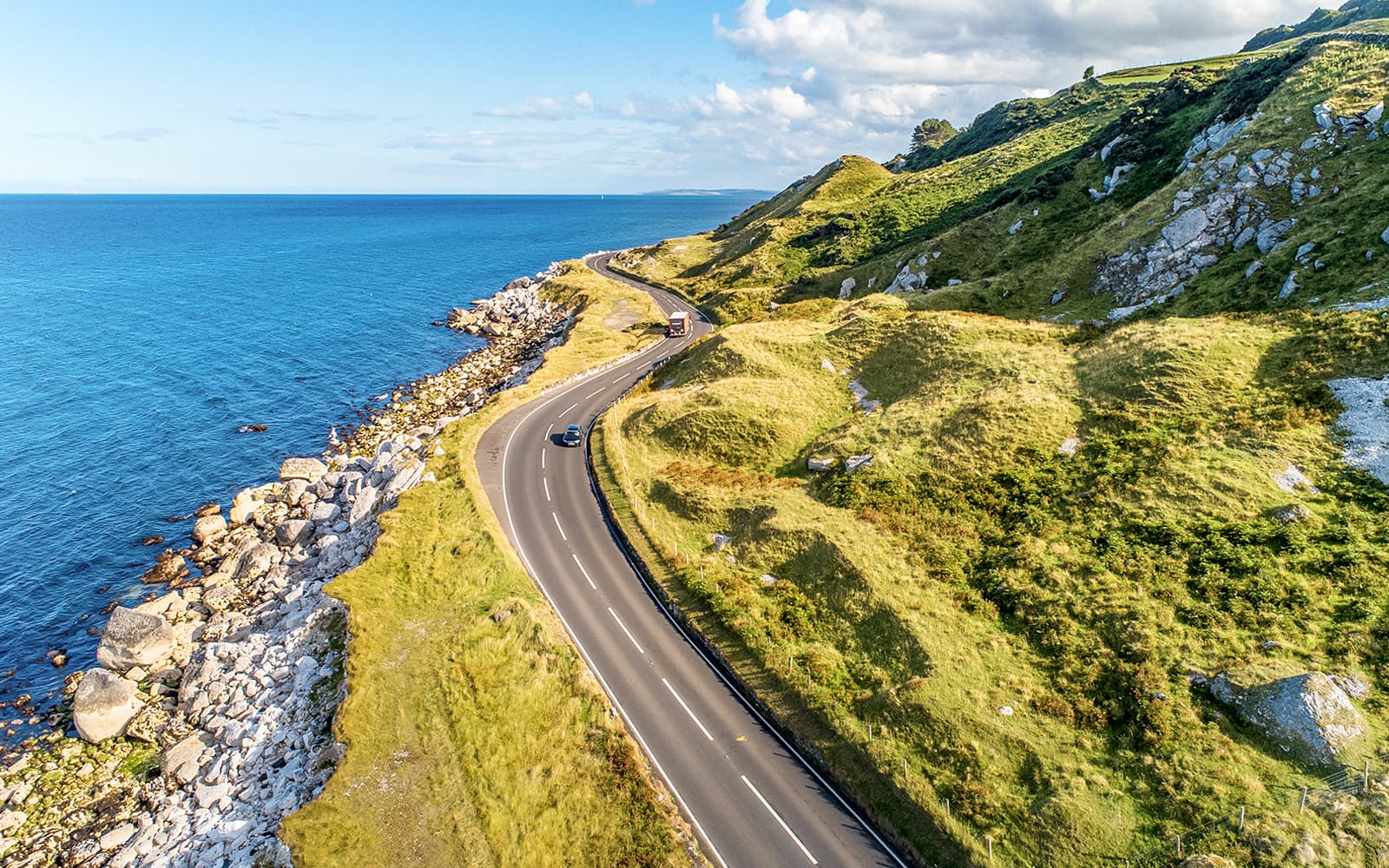 From Dublin: Giants Causeway, Dunluce Castle, Dark Hedges and Belfast tickets in Belfast - Highlights | TickYourList