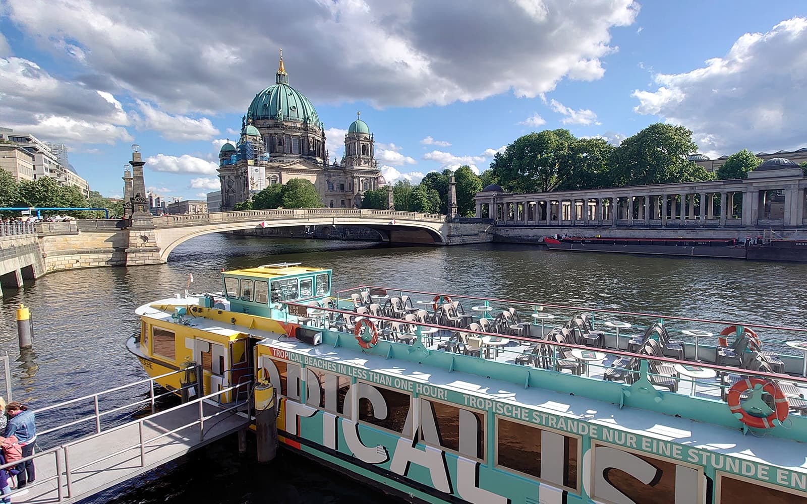 Berlin: 1 Hour Sightseeing Cruise on the River Spree tickets in Berlin - Highlights | TickYourList