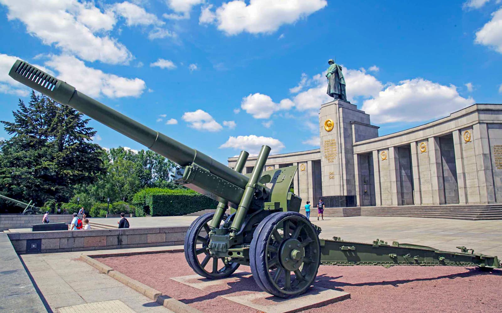World War II And The Third Reich Walking Tour Of Berlin tickets in Berlin - Highlights | TickYourList