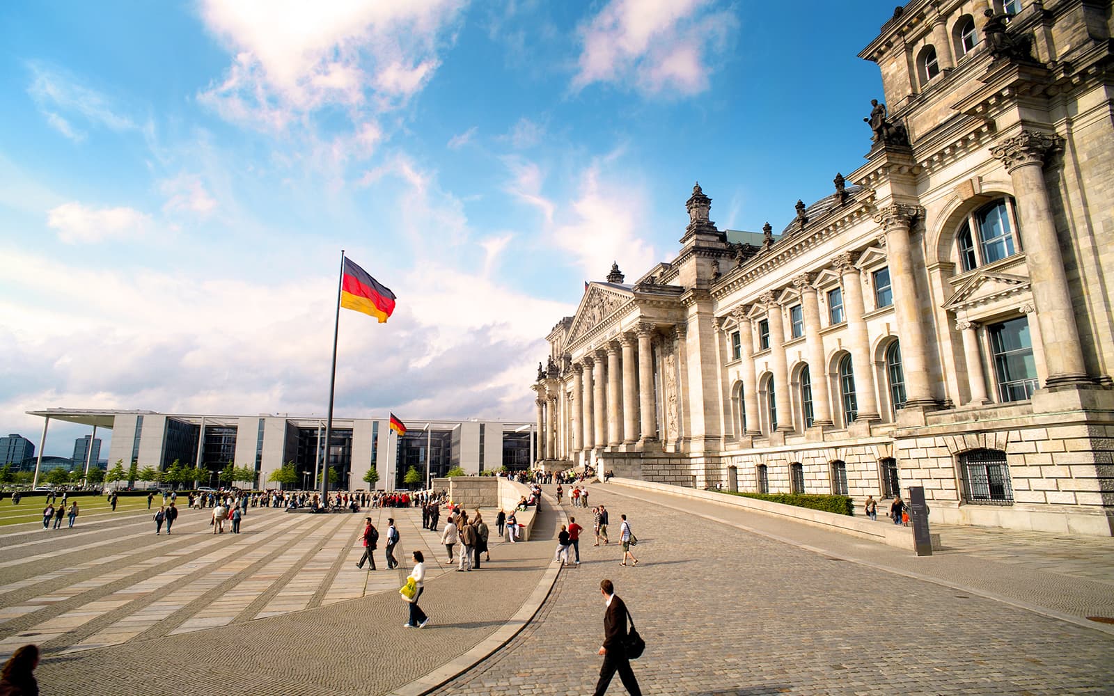 German Guided Tour of Parliament District tickets in Berlin - Features | TickYourList