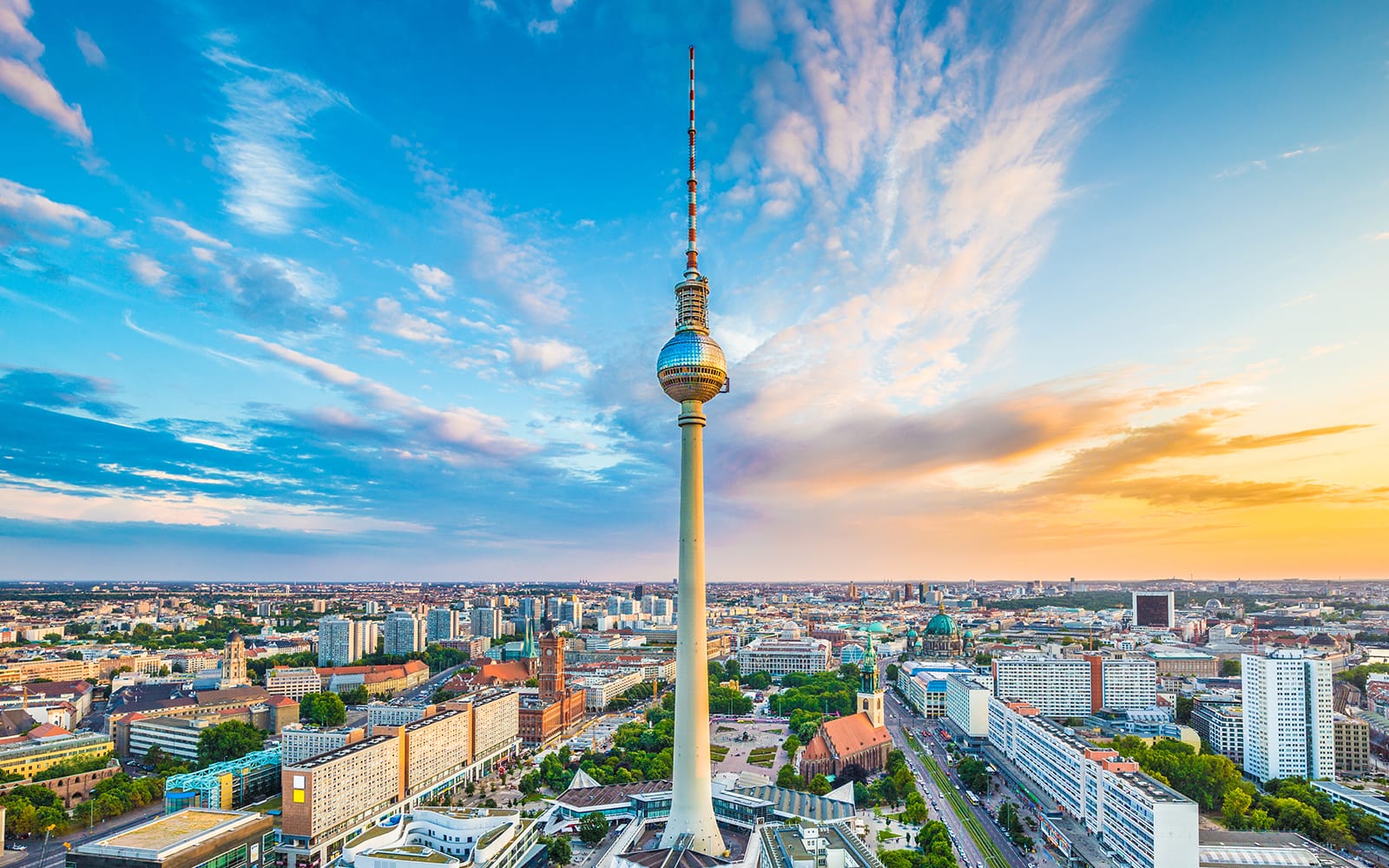 Berlin TV Tower: Fast view Ticket & Tea Time experience in Berlin | TickYourList