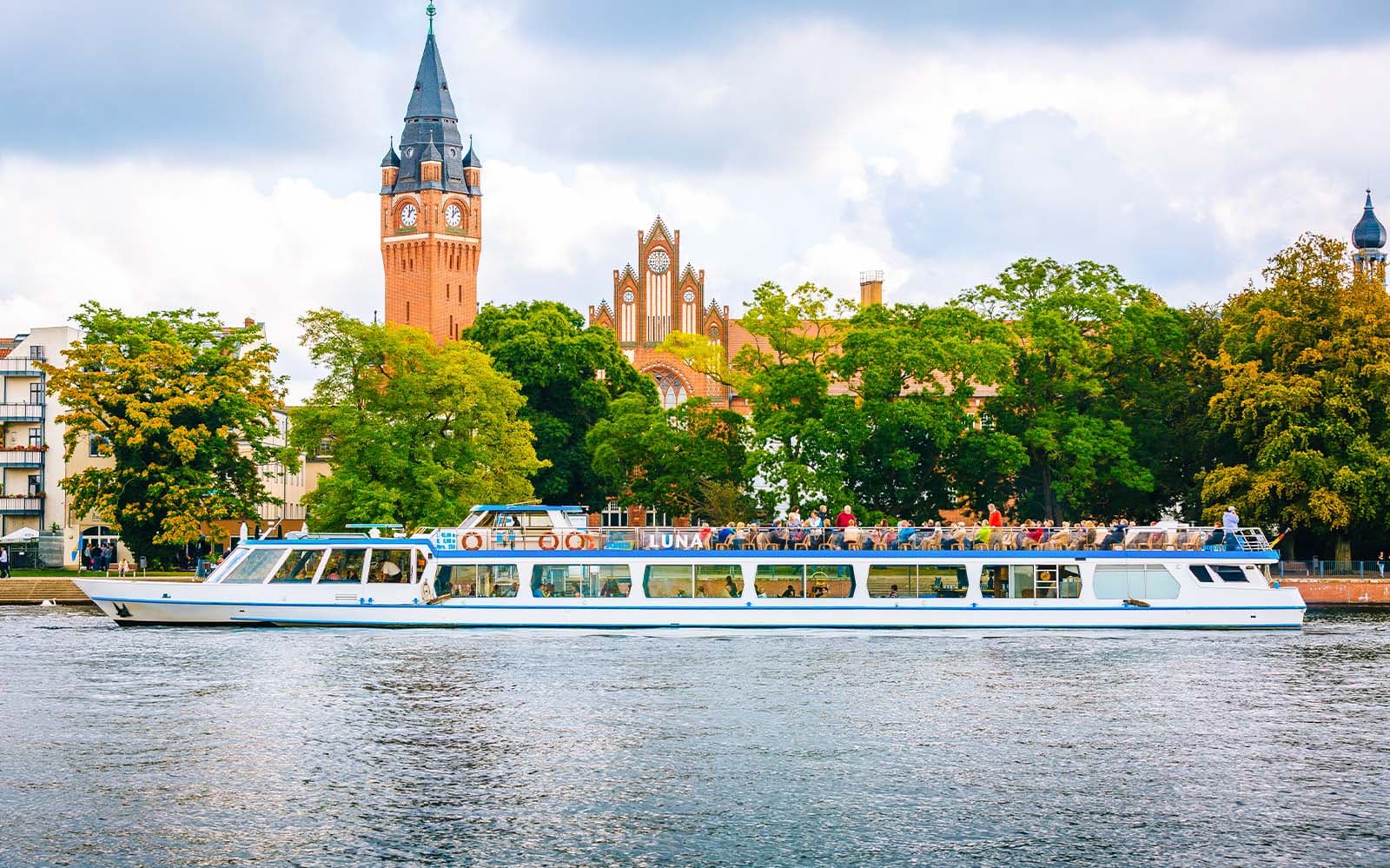 3-Hour Spree Cruise to Müggelsee lake from Berlin-Treptow
