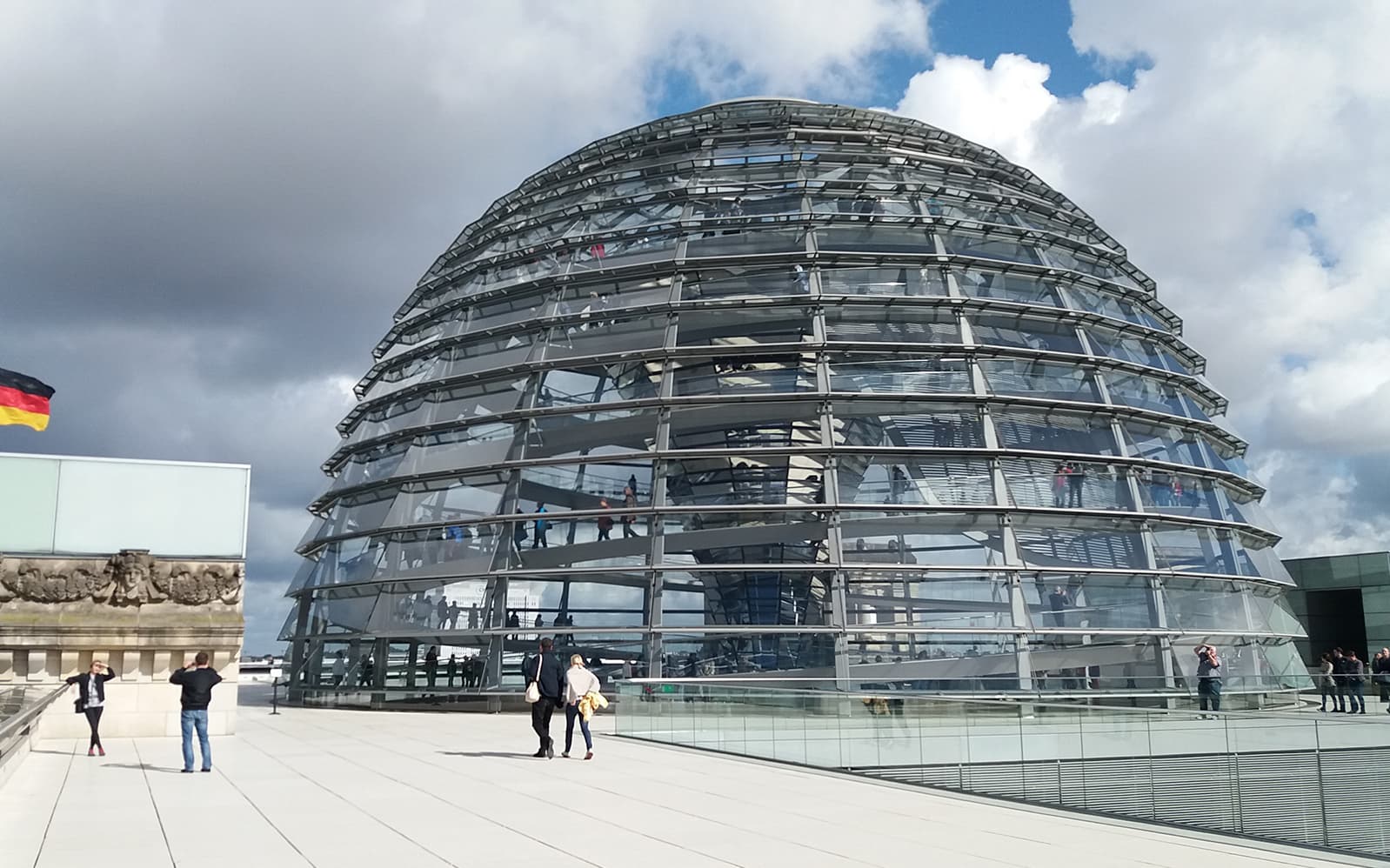 Multi-lingual Private Guided Tour of Reichstag & Glass Dome