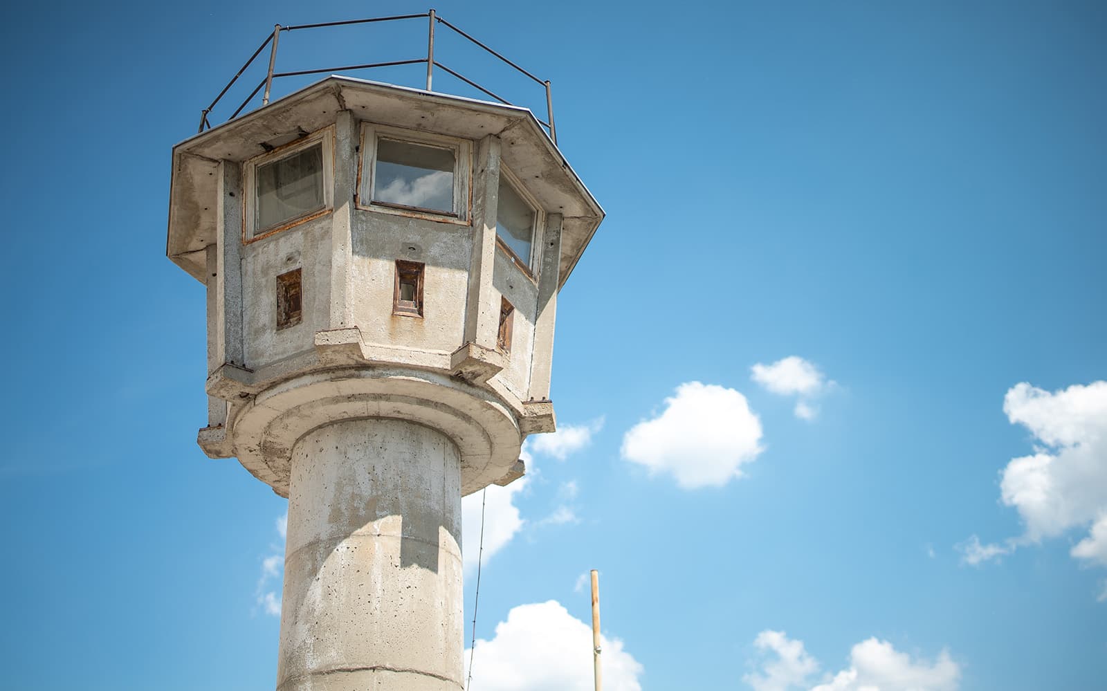 Guided Tour of the Cold War Stretch in Berlin tickets in Berlin - Highlights | TickYourList