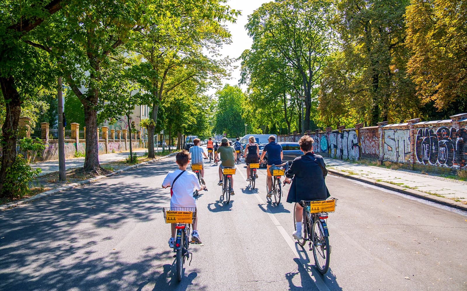 3.5-Hour Guided Bike Tour of Alternative Berlin