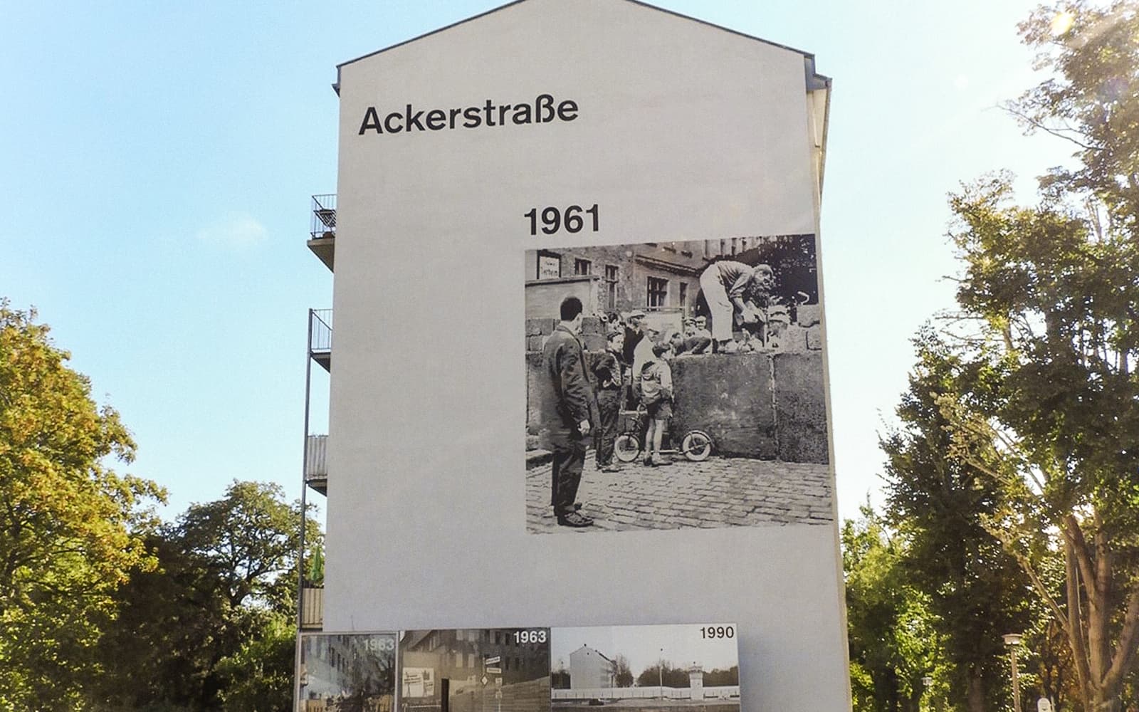 Berlin Wall on Bernauer Strasse Guided Tour tickets in Berlin - Highlights | TickYourList