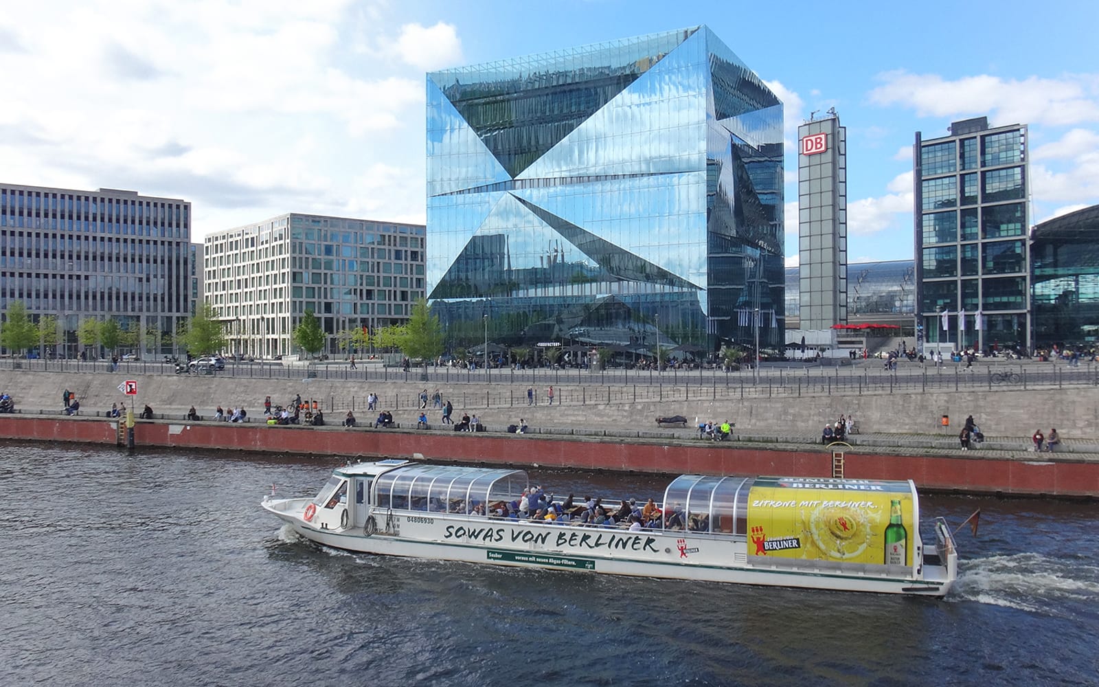 1- Hour Berlin Sightseeing Cruise from Hackascher Markt tickets in Berlin - Attractions | TickYourList