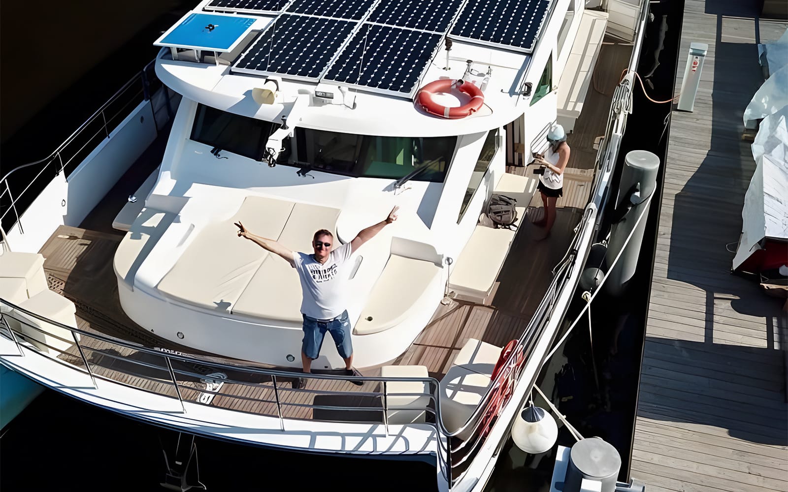 2.5 Hour Christmas Cruise with Welcome Drink in Berlin tickets in Berlin - Attractions | TickYourList