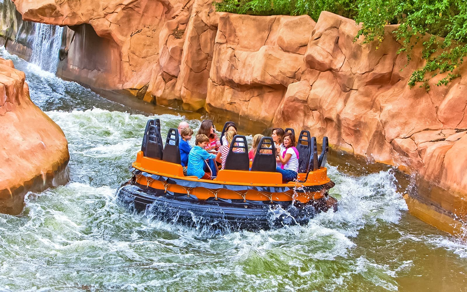 Walibi Belgium Entry Tickets in Brussels - Features | TickYourList