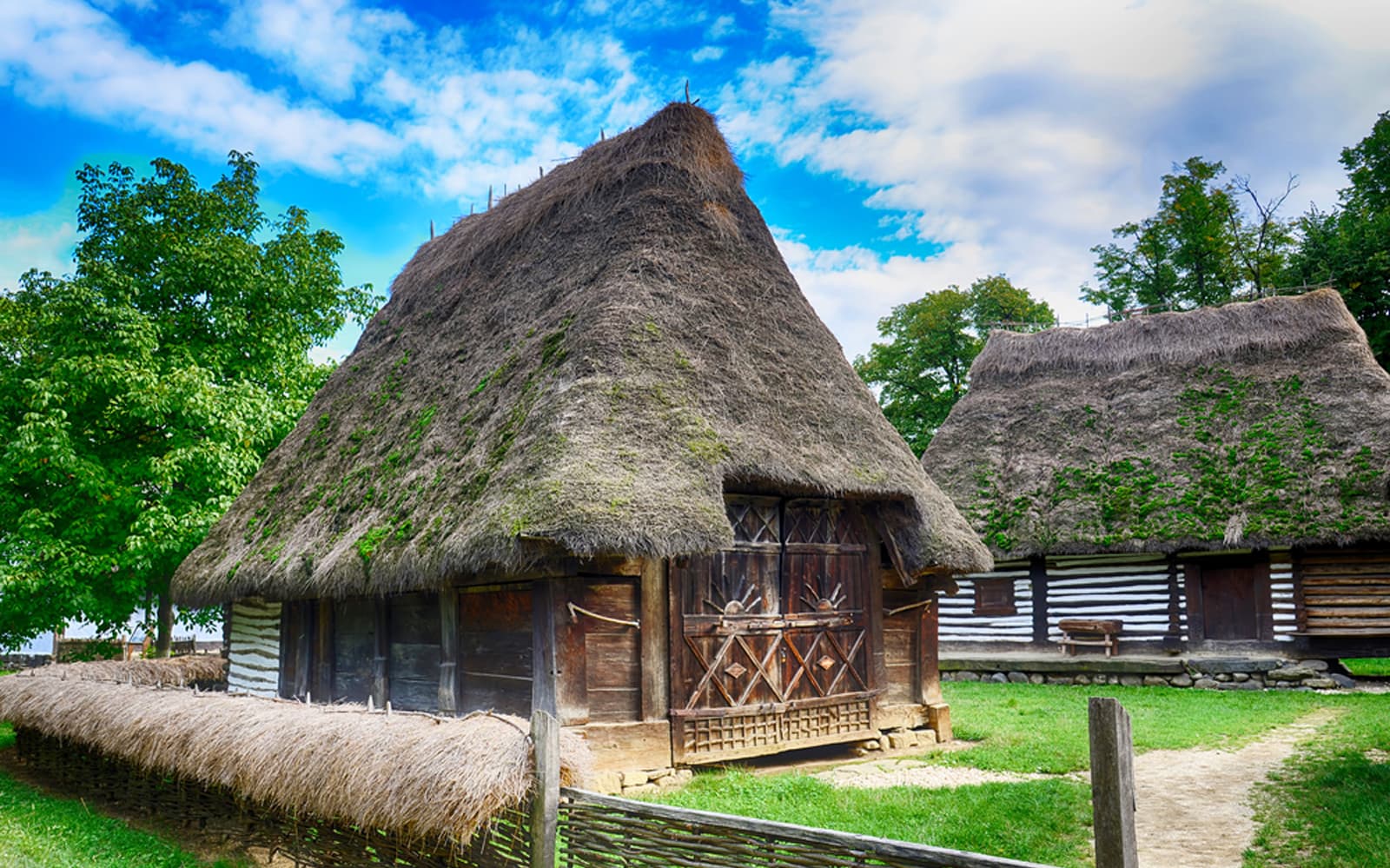 Bucharest City Sightseeing With Tour of Village Museum - Small Group tickets in Bucharest - Activities | TickYourList