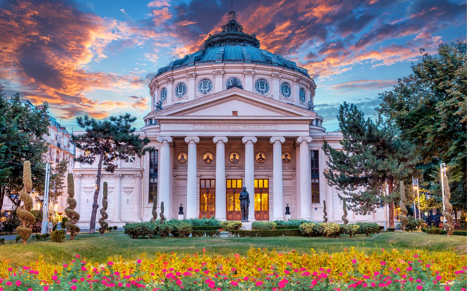 Bucharest City Sightseeing With Tour of Village Museum - Small Group tickets in Bucharest - Highlights | TickYourList