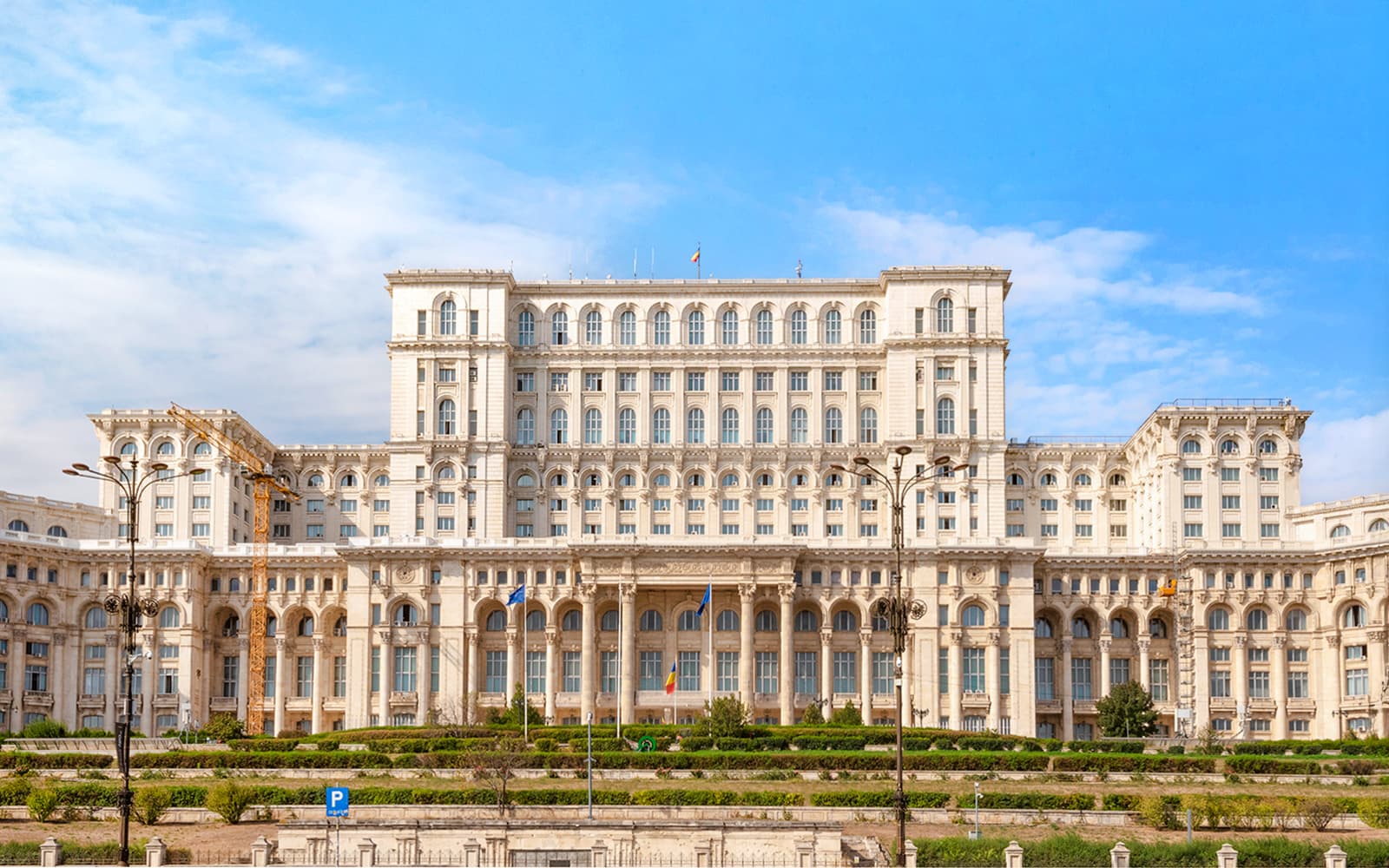 4-Hour Guided Tour of Palace of Parliament and City of Bucharest
