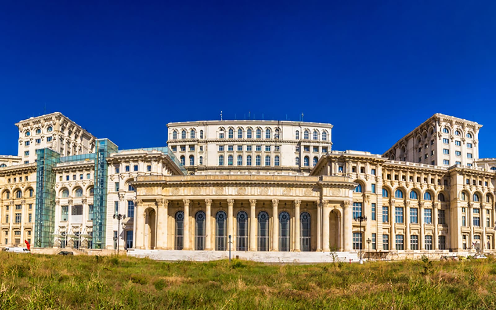 Romania: Visiting Bucharest on a Private City Sightseeing Tour