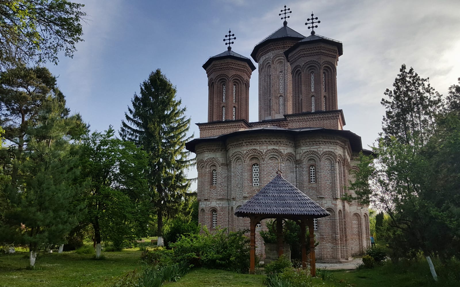 Half-Day Trip To Snagov Monastery & Mogosoaia Palace – Small Group/Private Tour tickets in Bucharest - Activities | TickYourList
