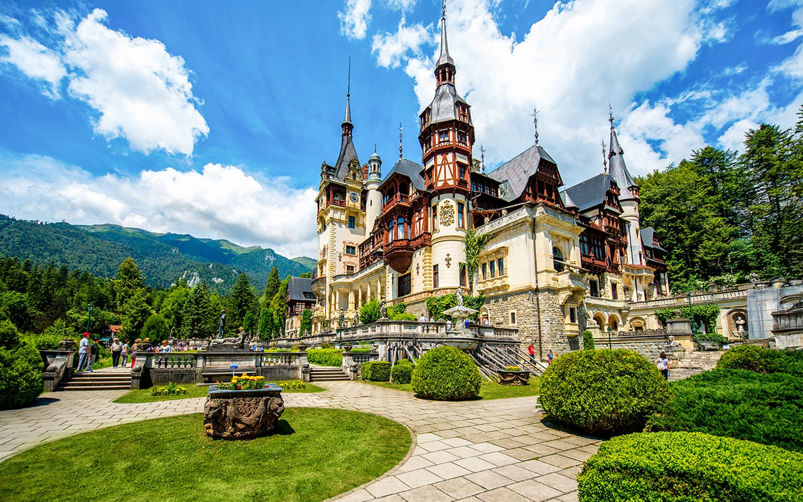 From Bucharest: Bran Castle, Peles Castle & Brasov Full-Day Guided Tour with Castles Audio Guide