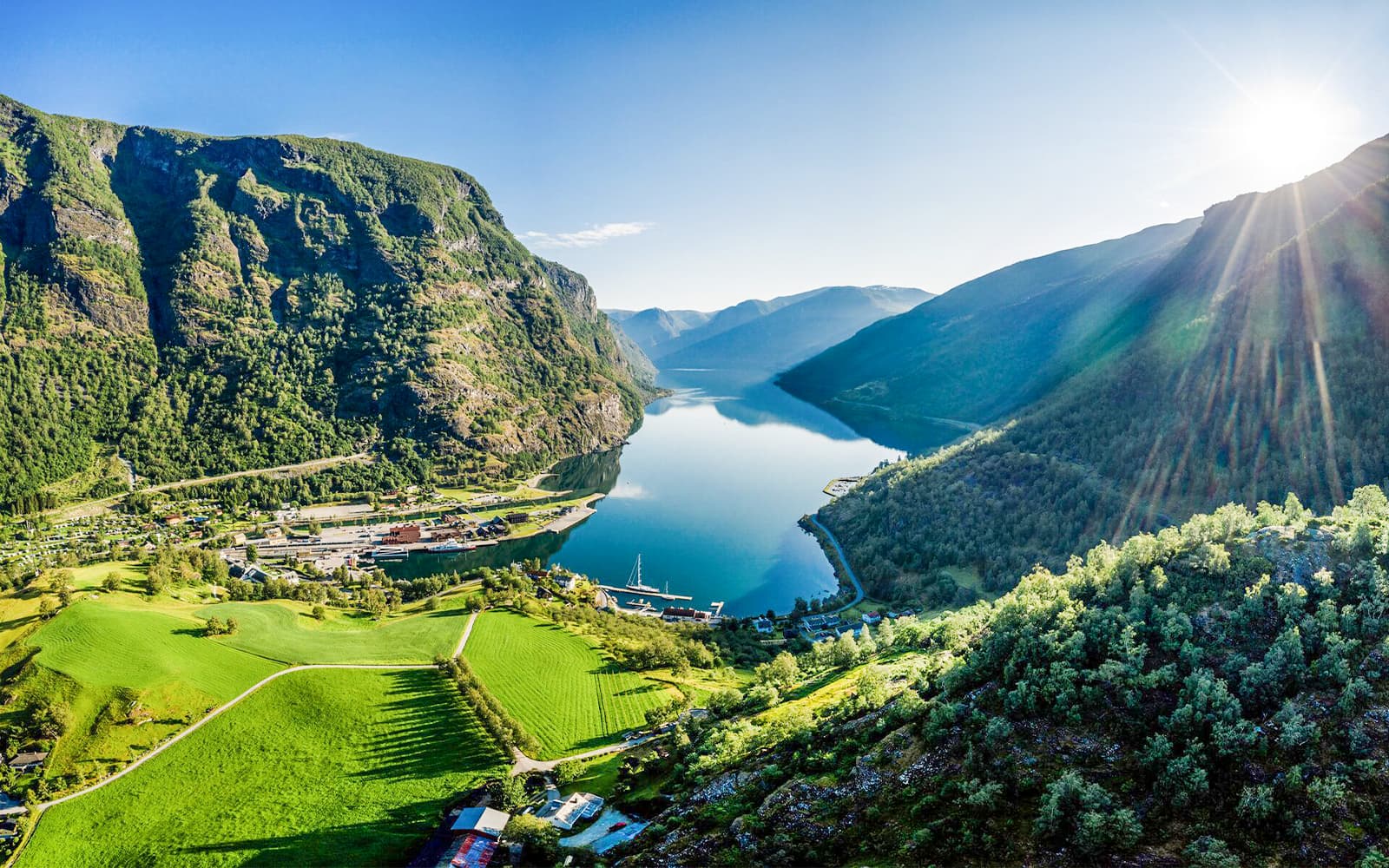 From Bergen: Nærøyfjord Cruise, Flåm, and Stegastein Guided Bus Tour tickets in Bergen - Features | TickYourList