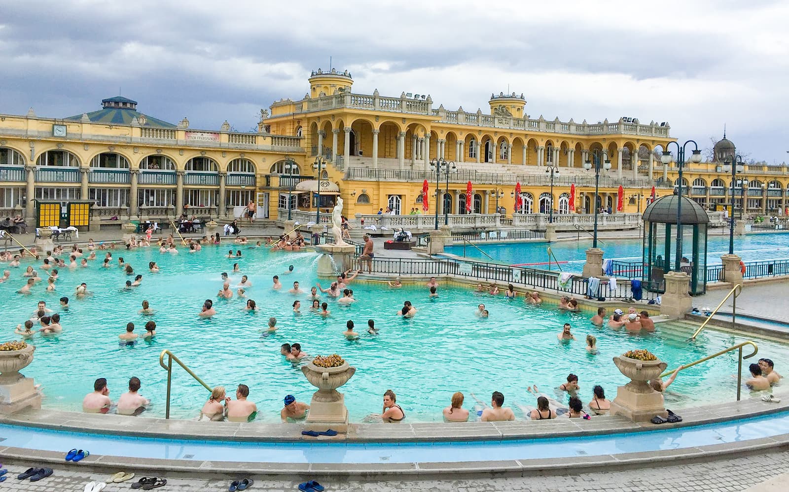 Széchenyi Spa - Skip The line Tickets with Cabin & VIP Luxury Refreshing Massage