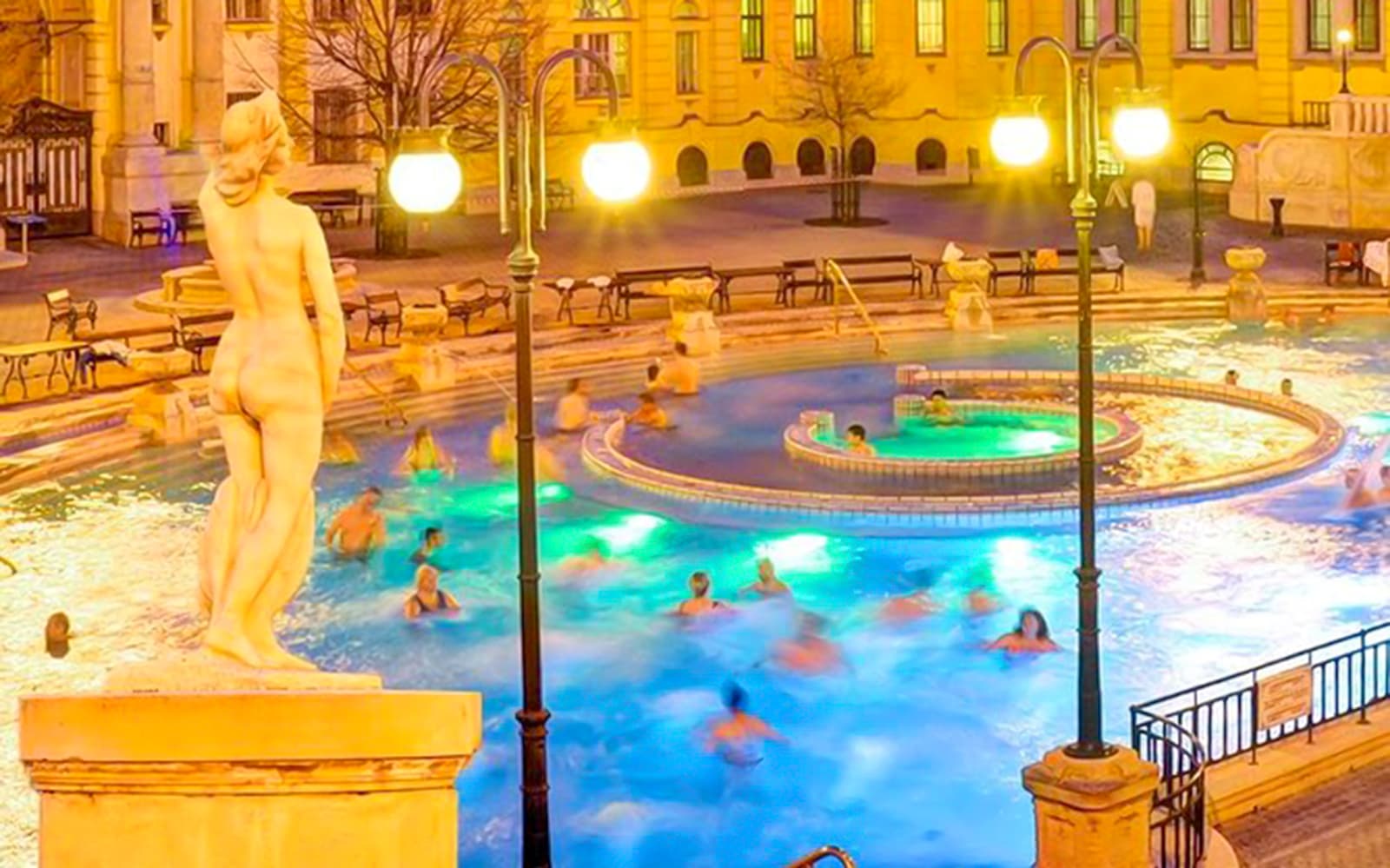 Széchenyi Spa - Skip The line Tickets with Cabin & VIP Luxury Refreshing Massage in Budapest - Features | TickYourList